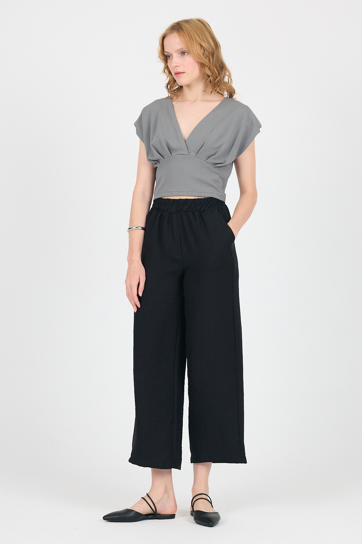 Siyah Pamuklu Bel Lastikli Bol Paça Pantolon 4657 - 5