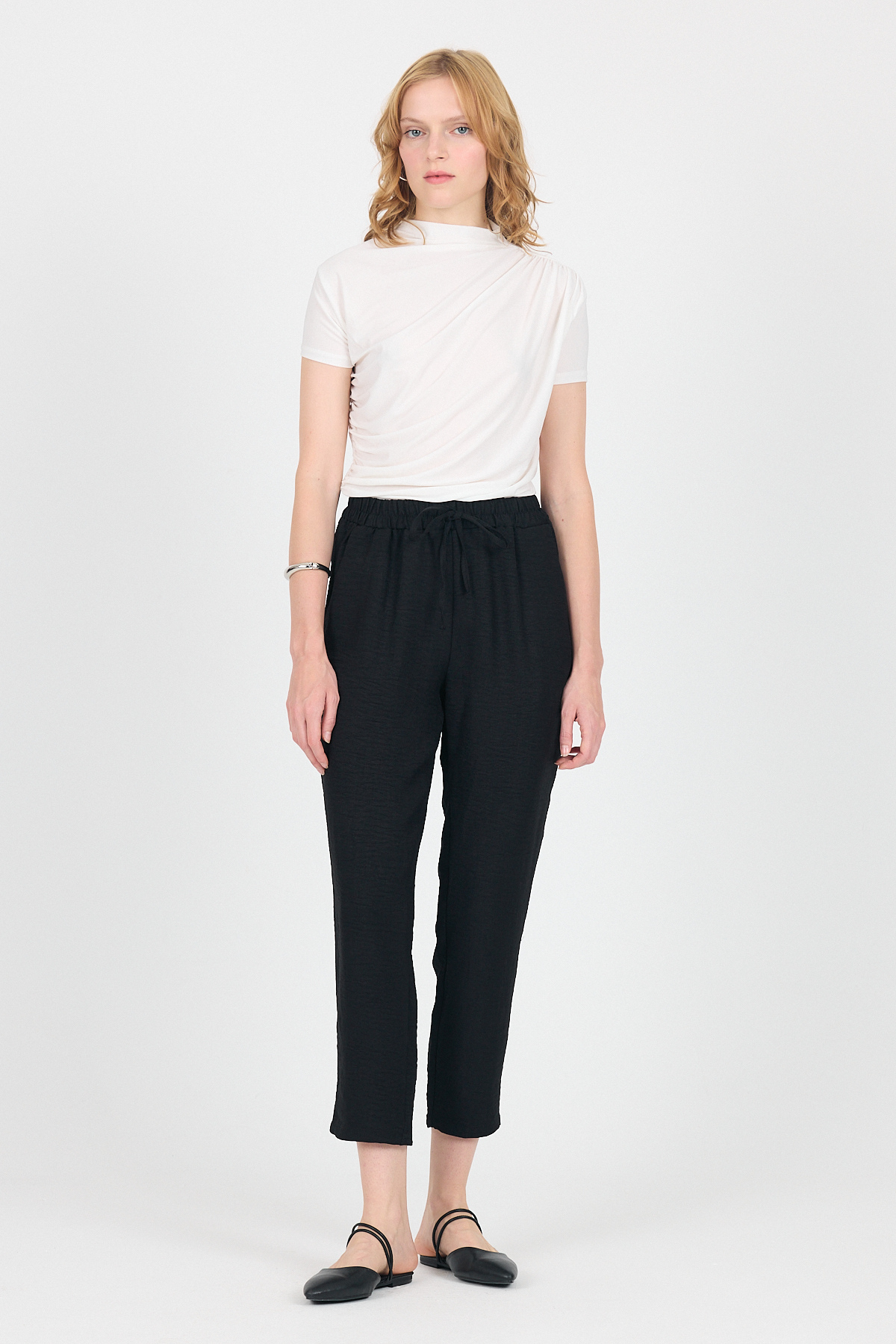 Siyah Pamuklu Bel Lastikli Düz Paça Düz Paça Pantolon 4800 - 1