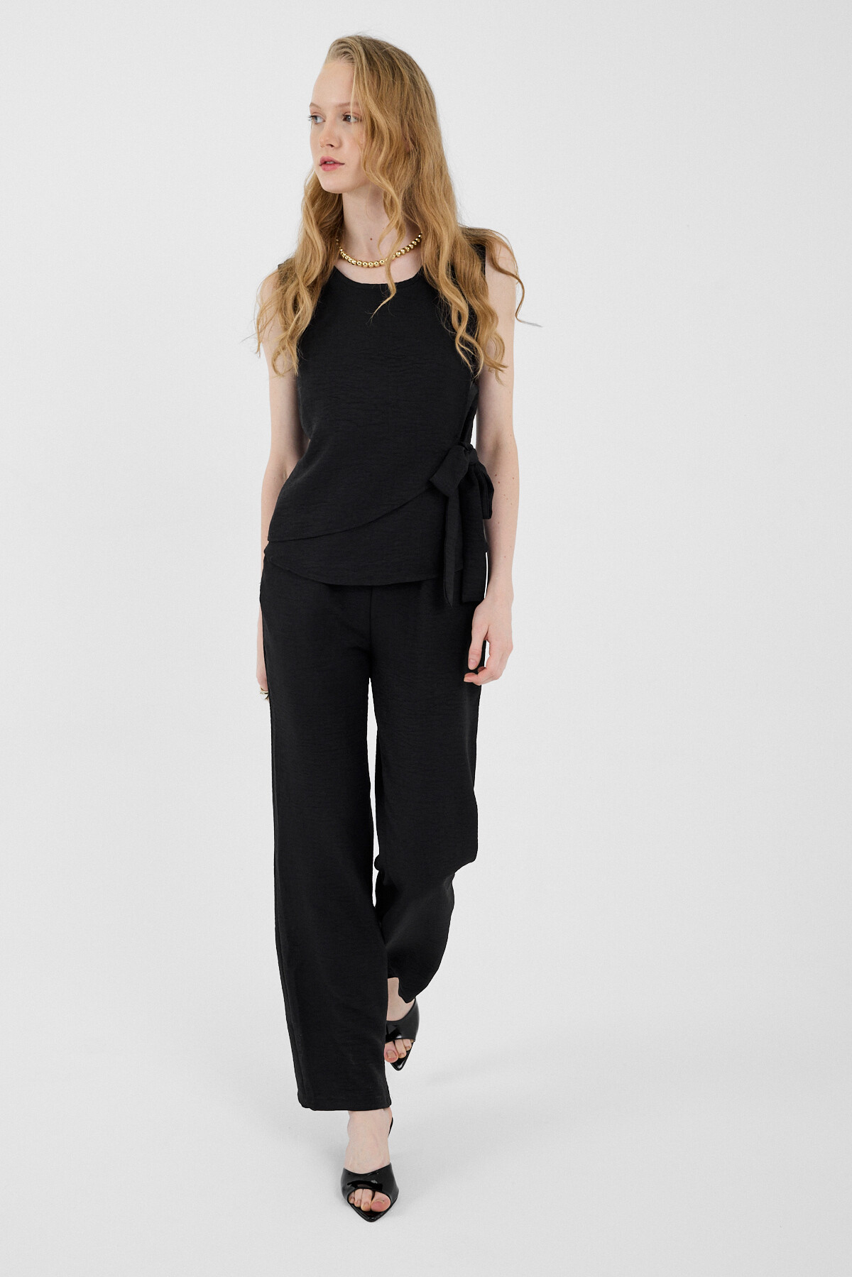 Siyah Pamuklu Yan Bağlama Detaylı İkili Takım 8079A - 7