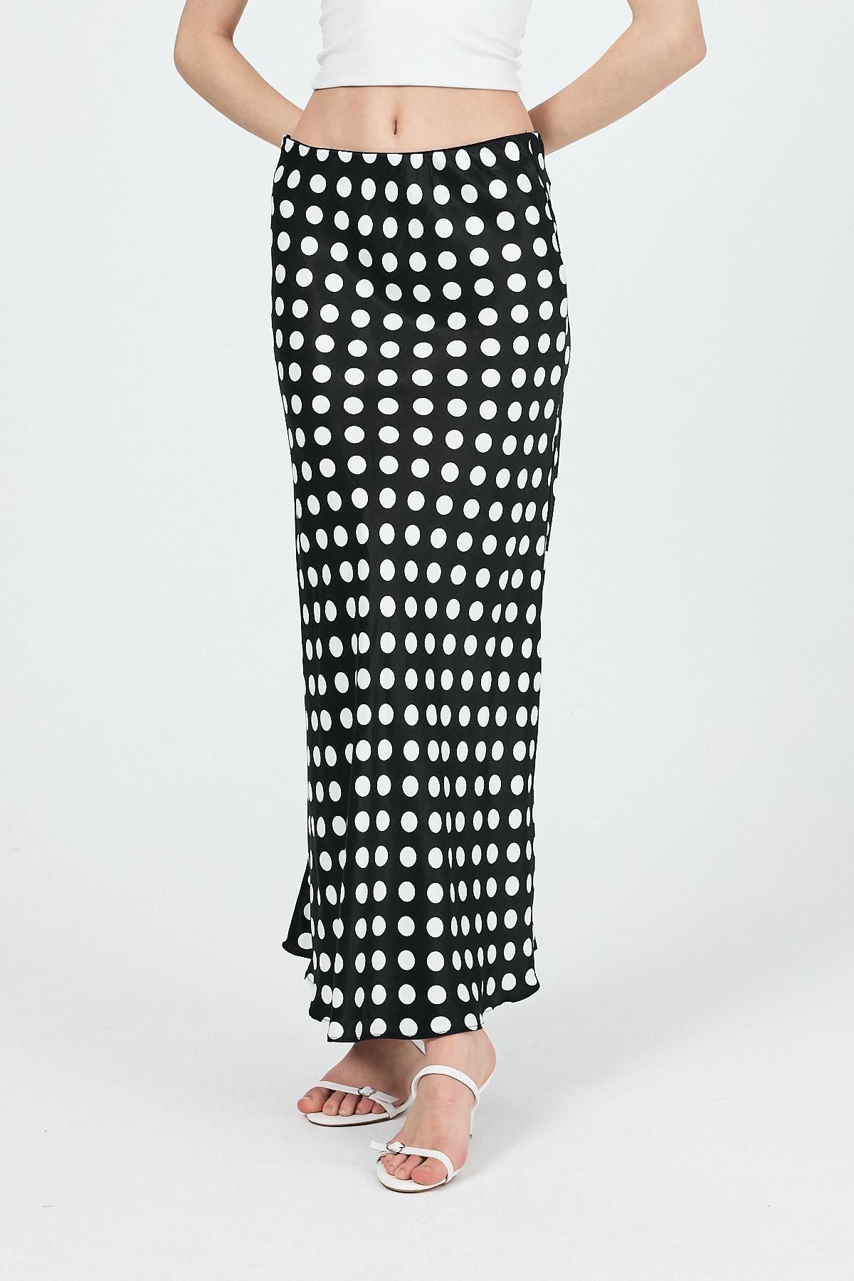 Siyah Puantiye Desen Saten Midi Etek 9416 - 8