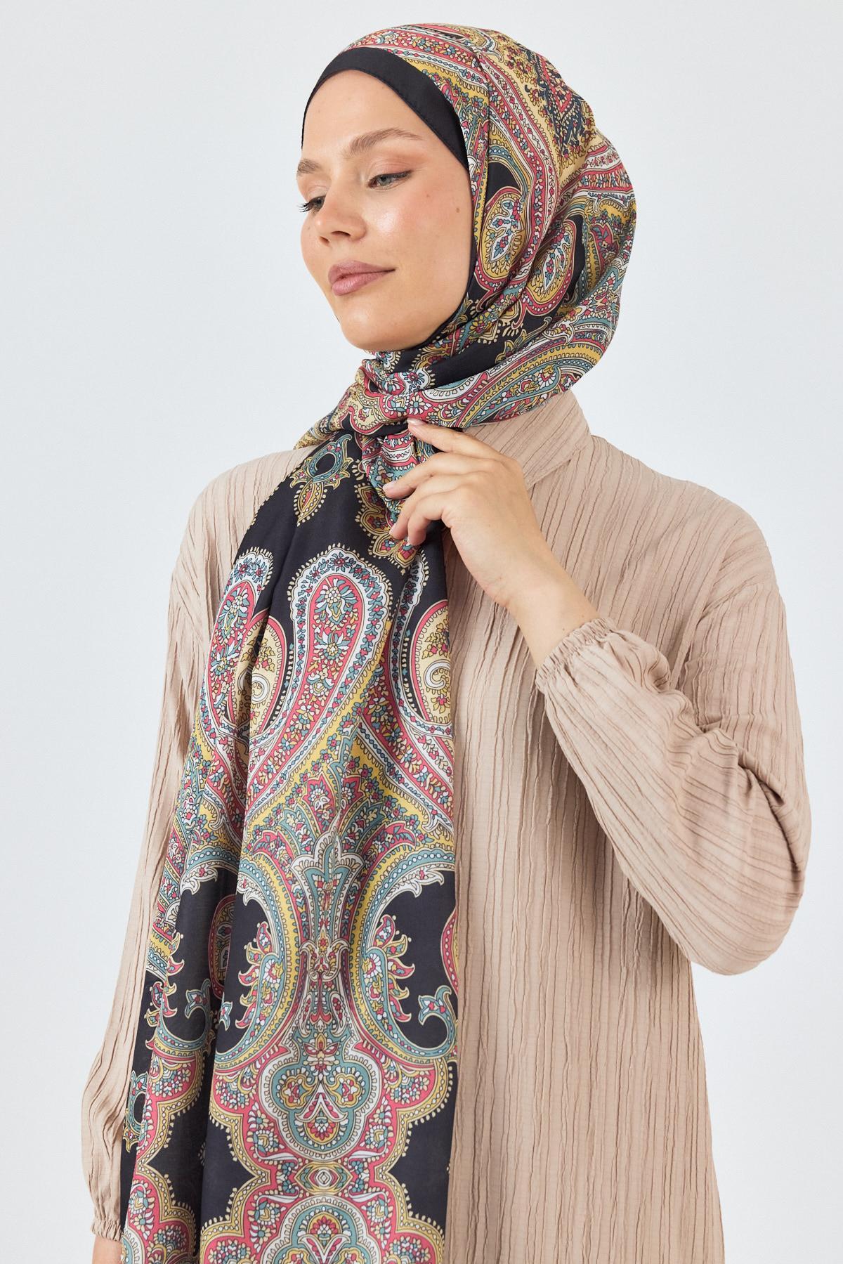 Siyah Retro Desenli Şal 4002 - 3