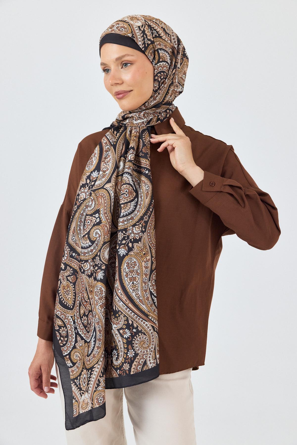 Siyah Retro Desenli Şal 4004 - 5