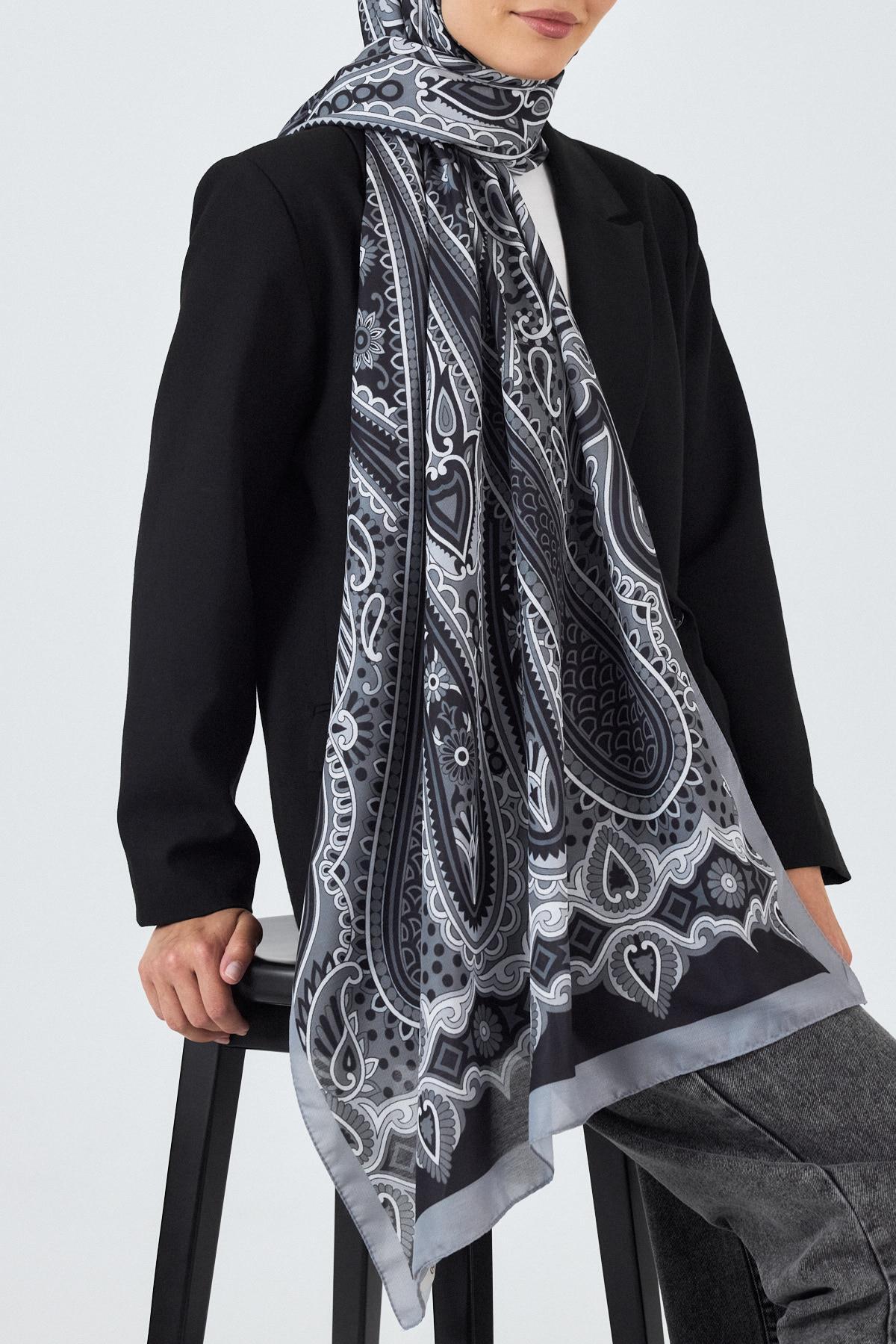 Siyah Retro Desenli Şal 5684 - 7