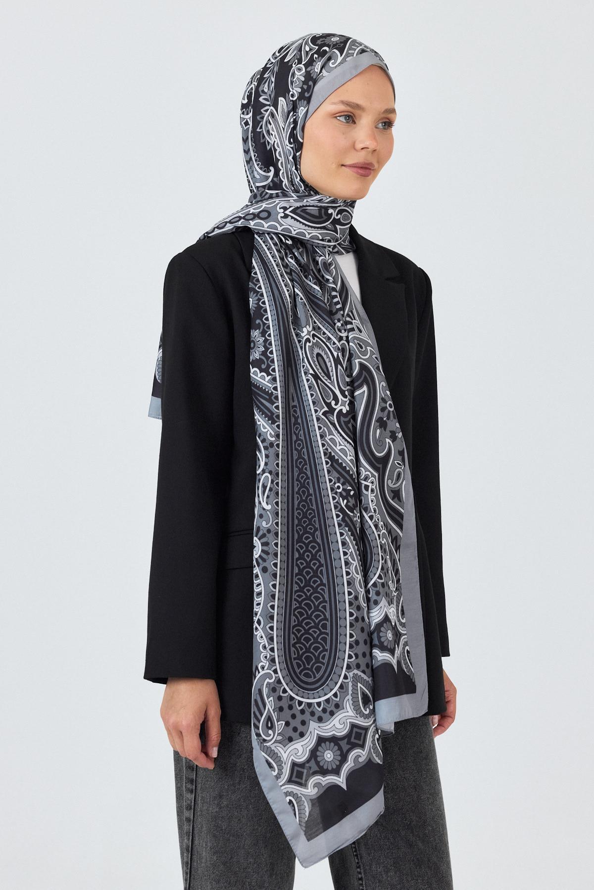 Siyah Retro Desenli Şal 5684 - 8