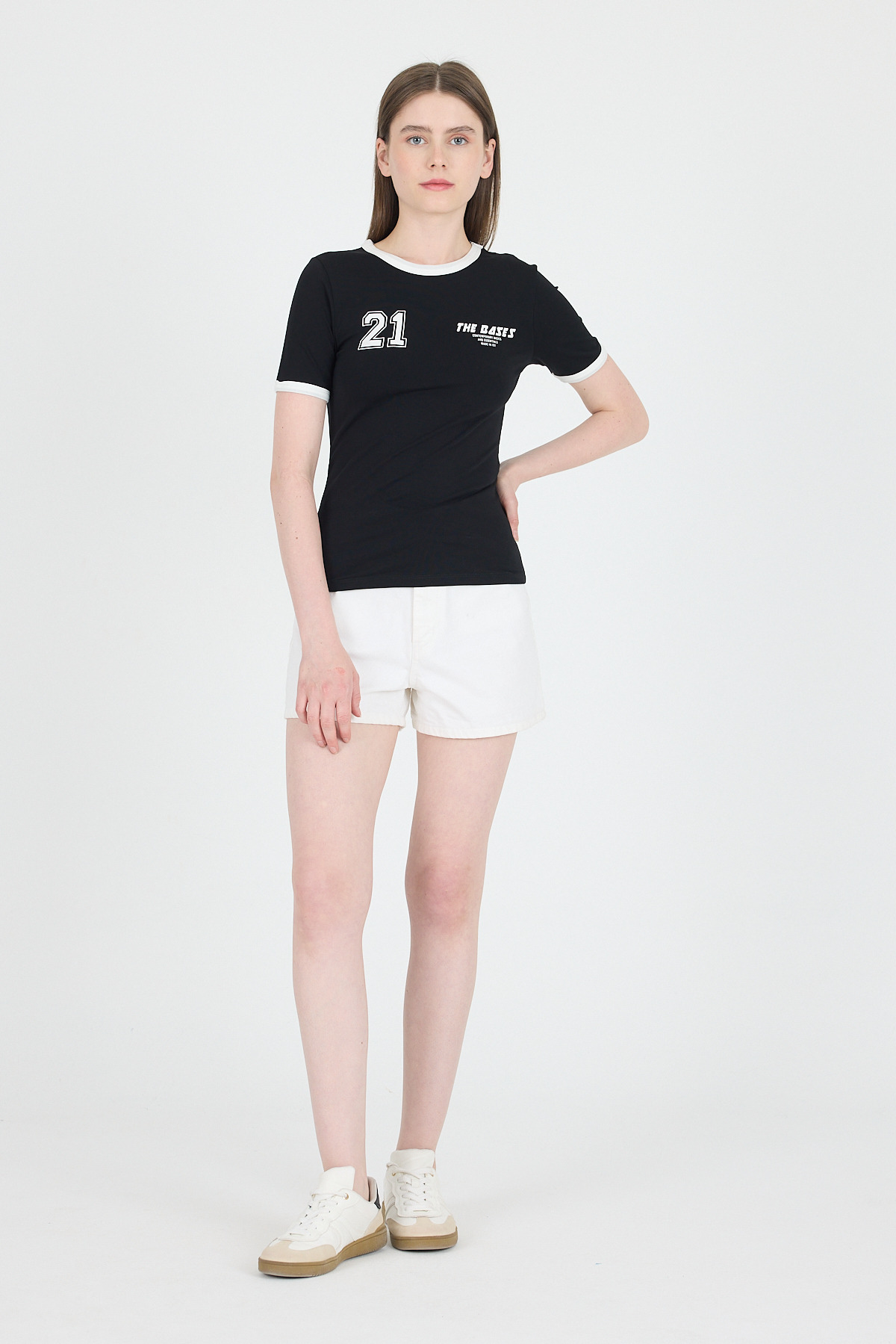 Siyah Ribanalı Yazı Baskılı Slim Fit Tişört 5981 - RAYS