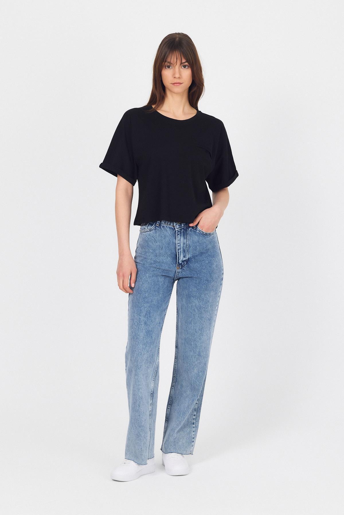 Siyah Sahte Cep Detaylı Bisiklet Yaka Crop Tişört 2136M - 6