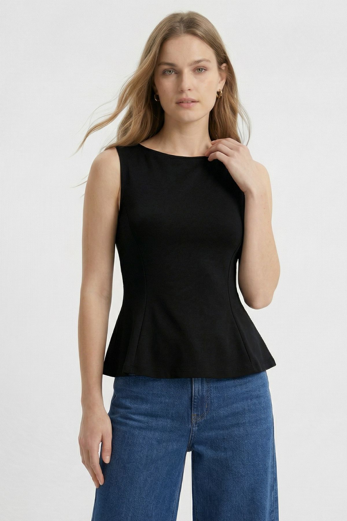 Siyah Sıfır Kol Bisiklet Yaka Bluz 2785 - RAYS