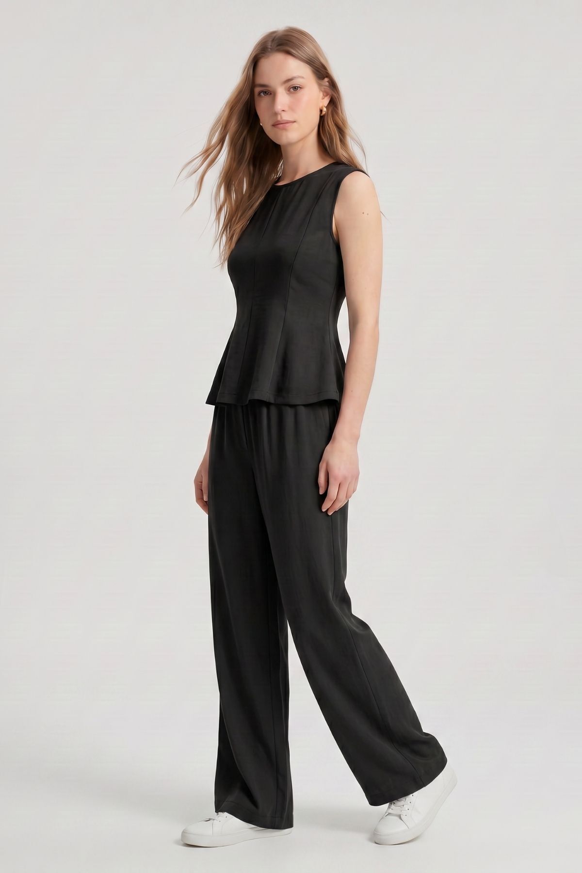 Siyah Sıfır Kol Peplum Bluz Bol Paça Pantolon Takım 18007 - RAYS