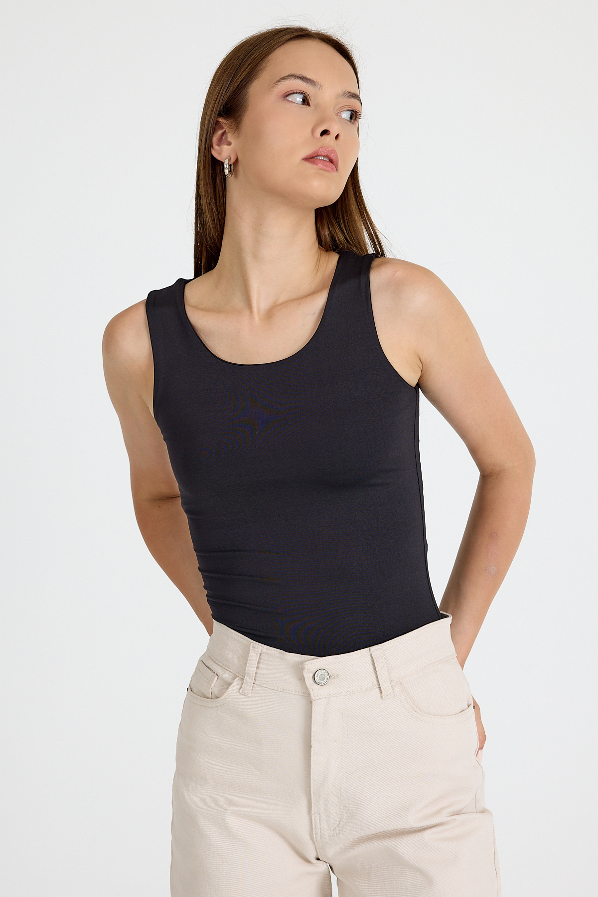 Siyah Slim Fit Kolsuz Basic Atlet 9194M - 2