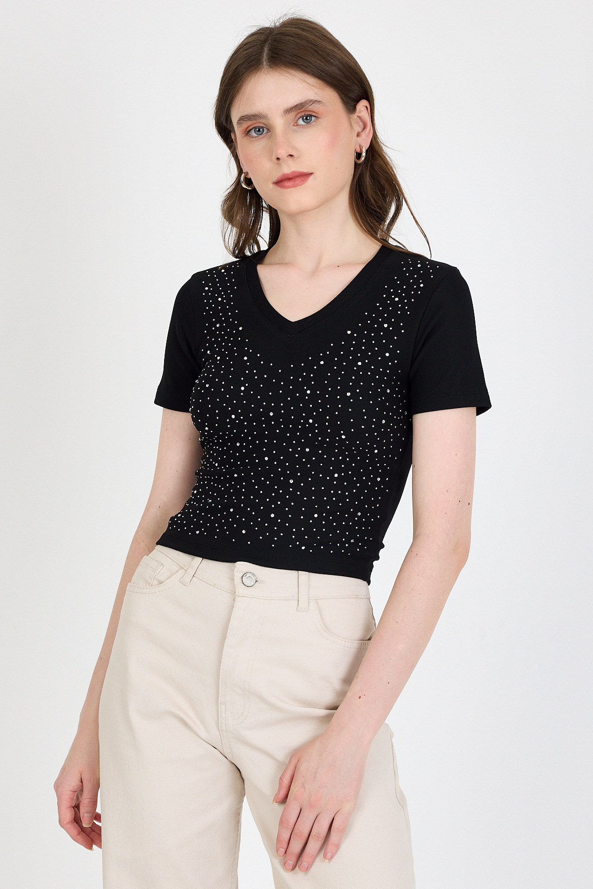 Siyah Taş İşleme Detaylı V Yaka Slim Fit Tişört 0949 