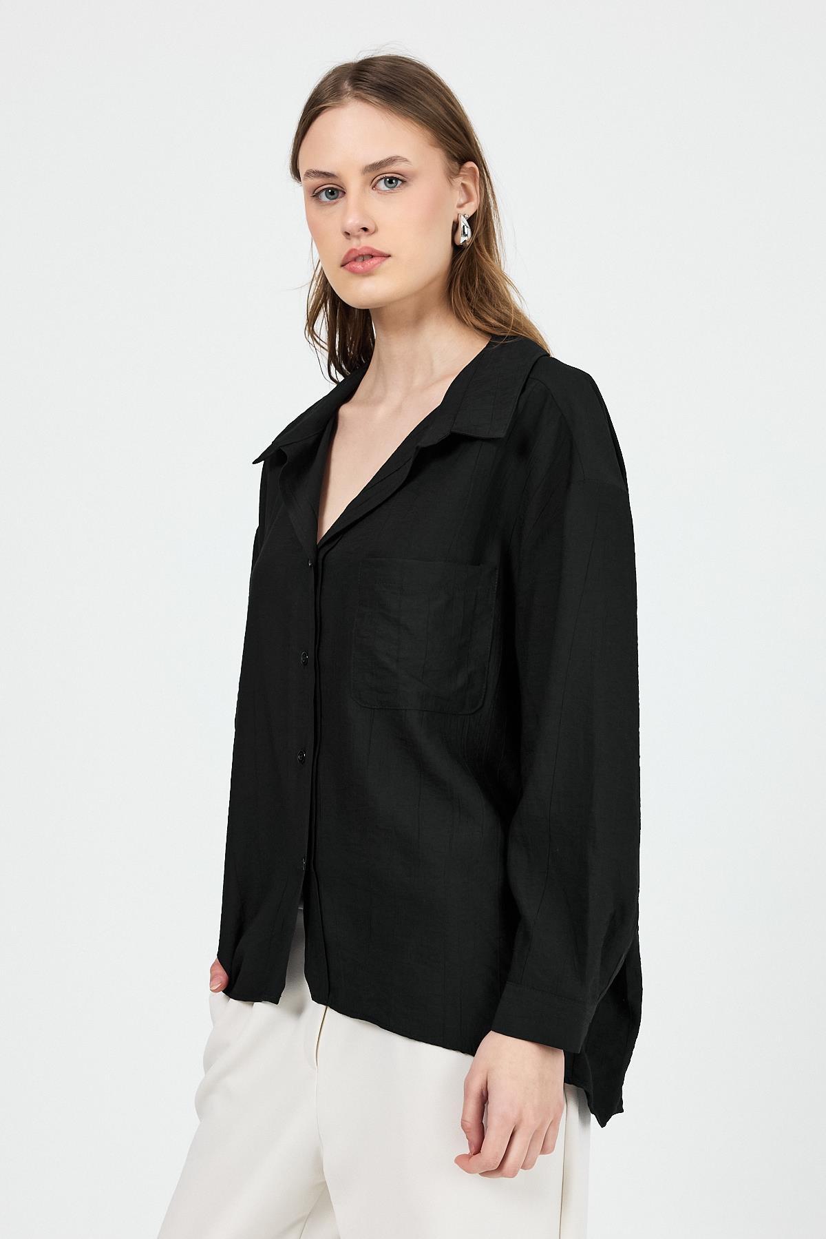 Siyah Tek Cep Detaylı Dokuma Gömlek 4641A - 6