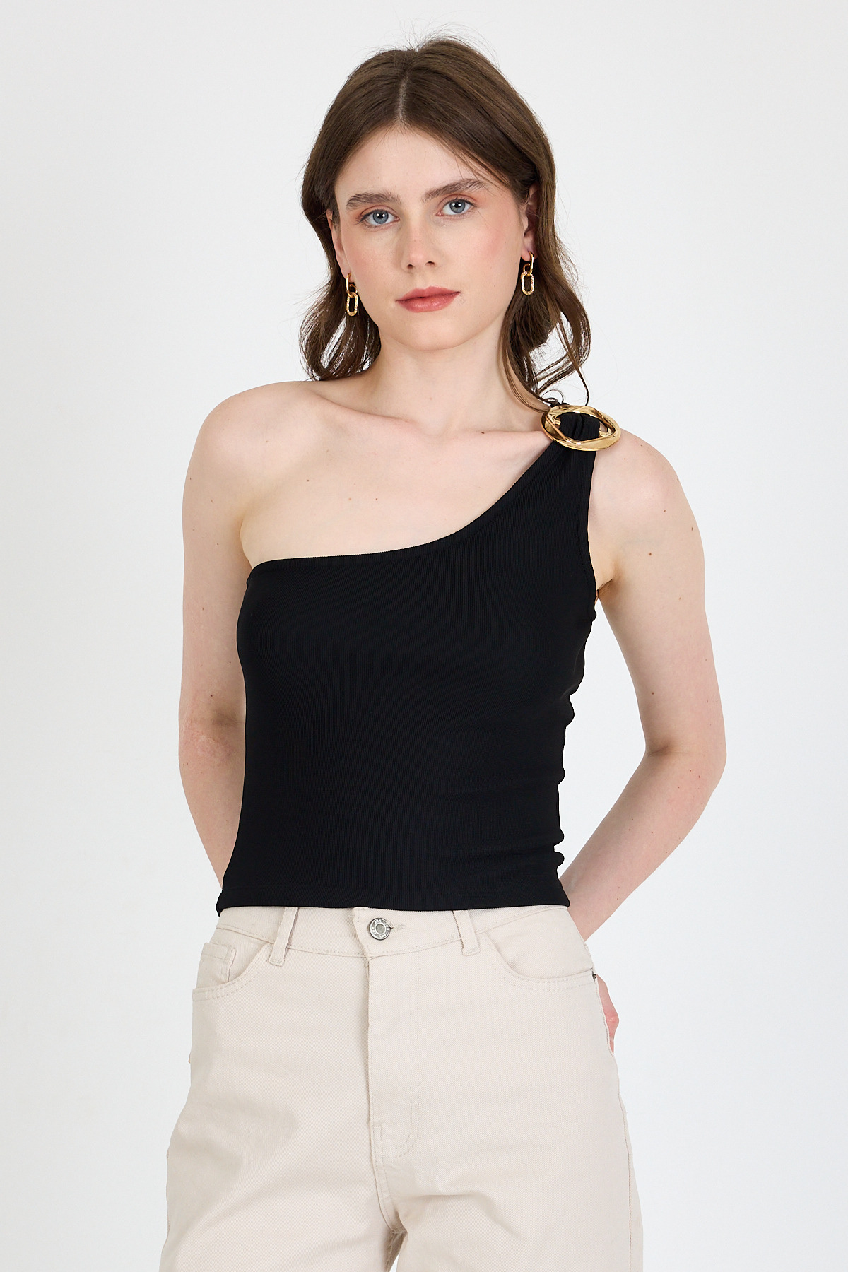 Siyah Toka Detaylı Tek Omuz Bluz 1649 - 2