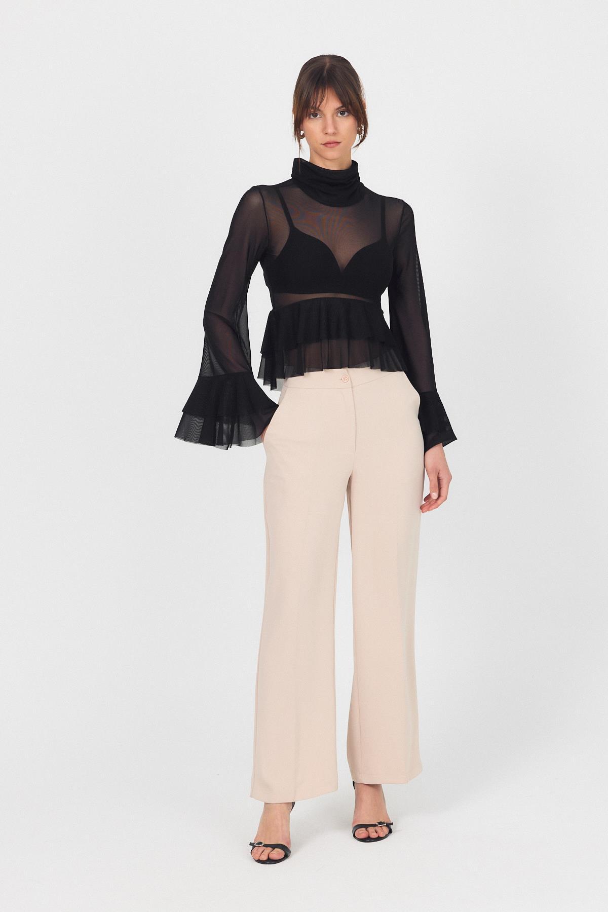 Siyah Transparan Volan Kollu Boğazlı Bluz 6836 - RAYS