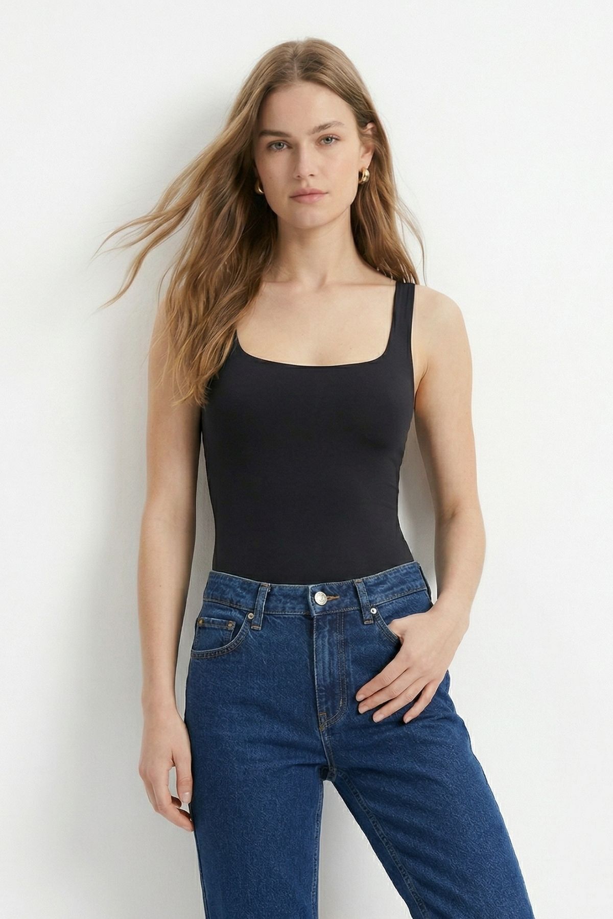 Siyah U Yaka Zıbınlı Atlet 5087 