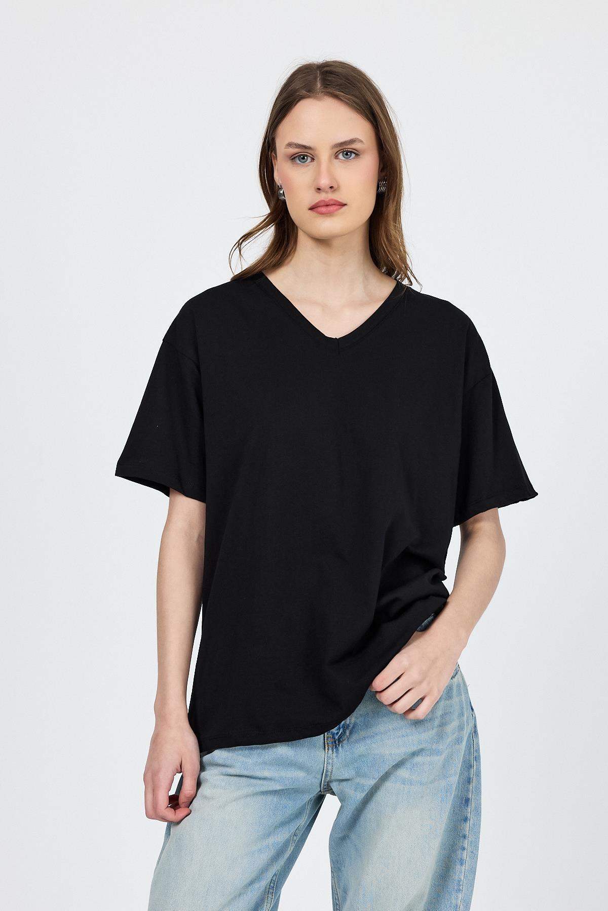 Siyah V Yaka %100 Pamuk Comfort Fit Tişört 2143M - 1