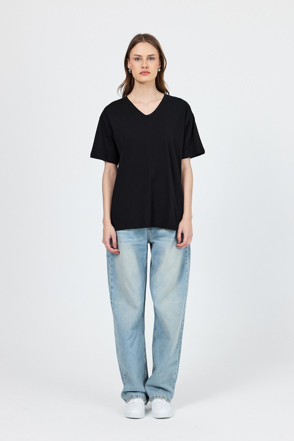 Siyah V Yaka %100 Pamuk Comfort Fit Tişört 2143M - 2