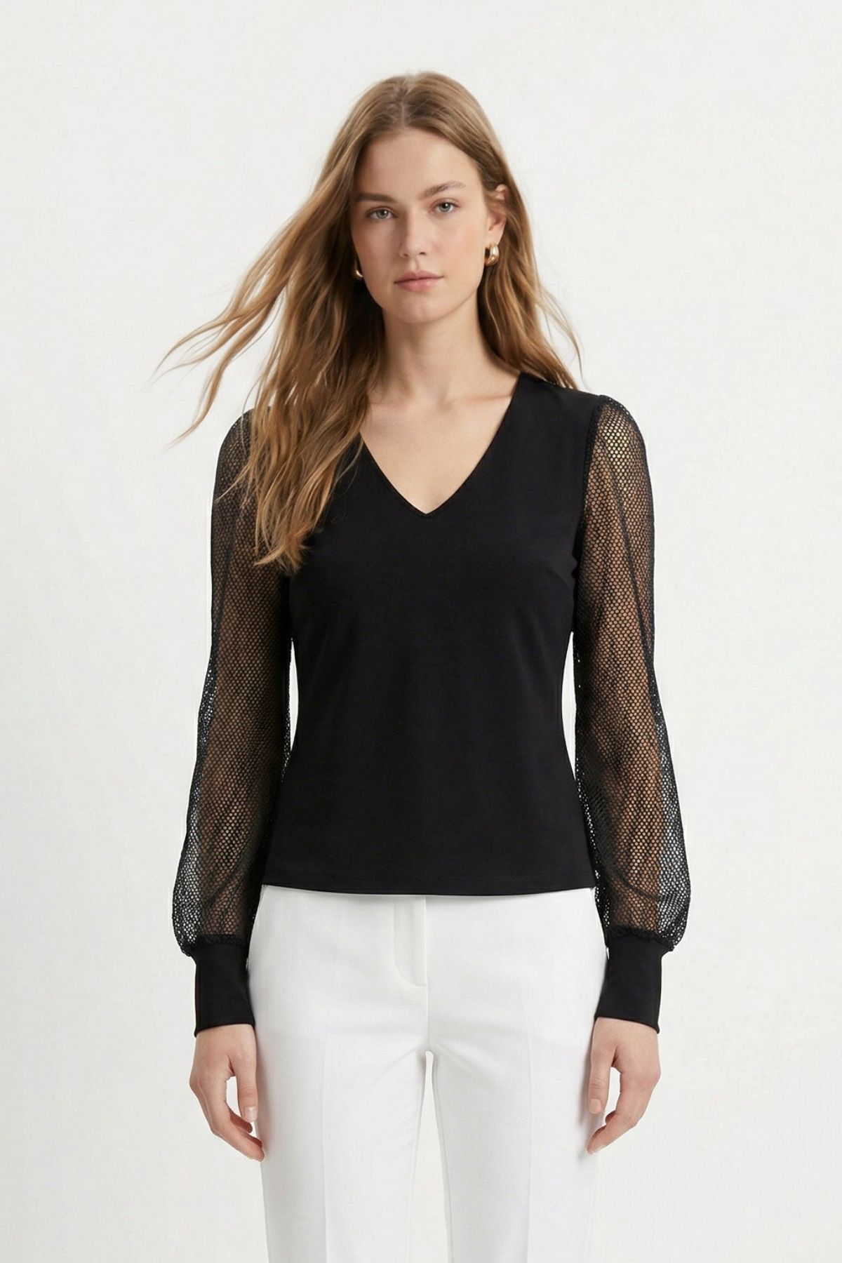 Siyah V Yaka Sırt Detay Bluz 2827 - 2