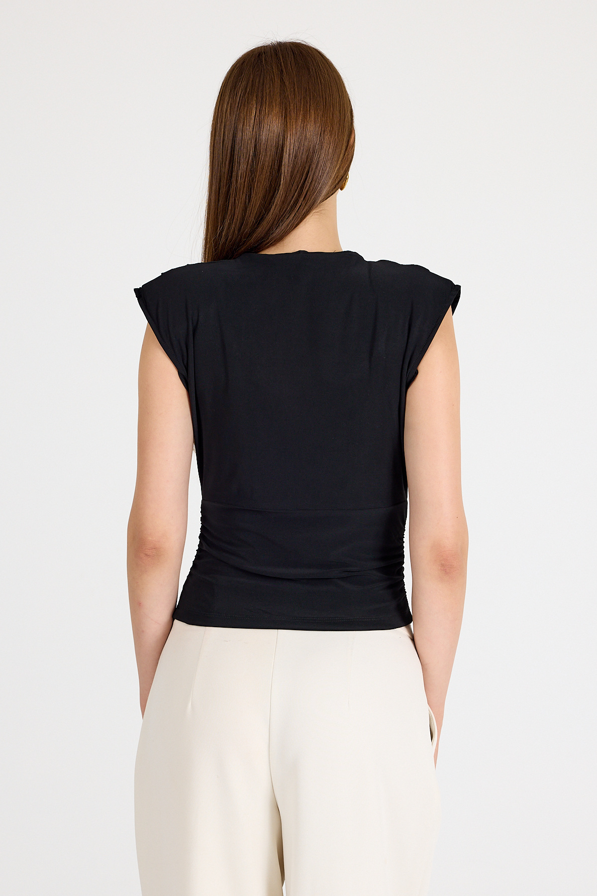 Siyah Vatkalı Kruvaze Yaka Drapeli Bluz 2487 - 5