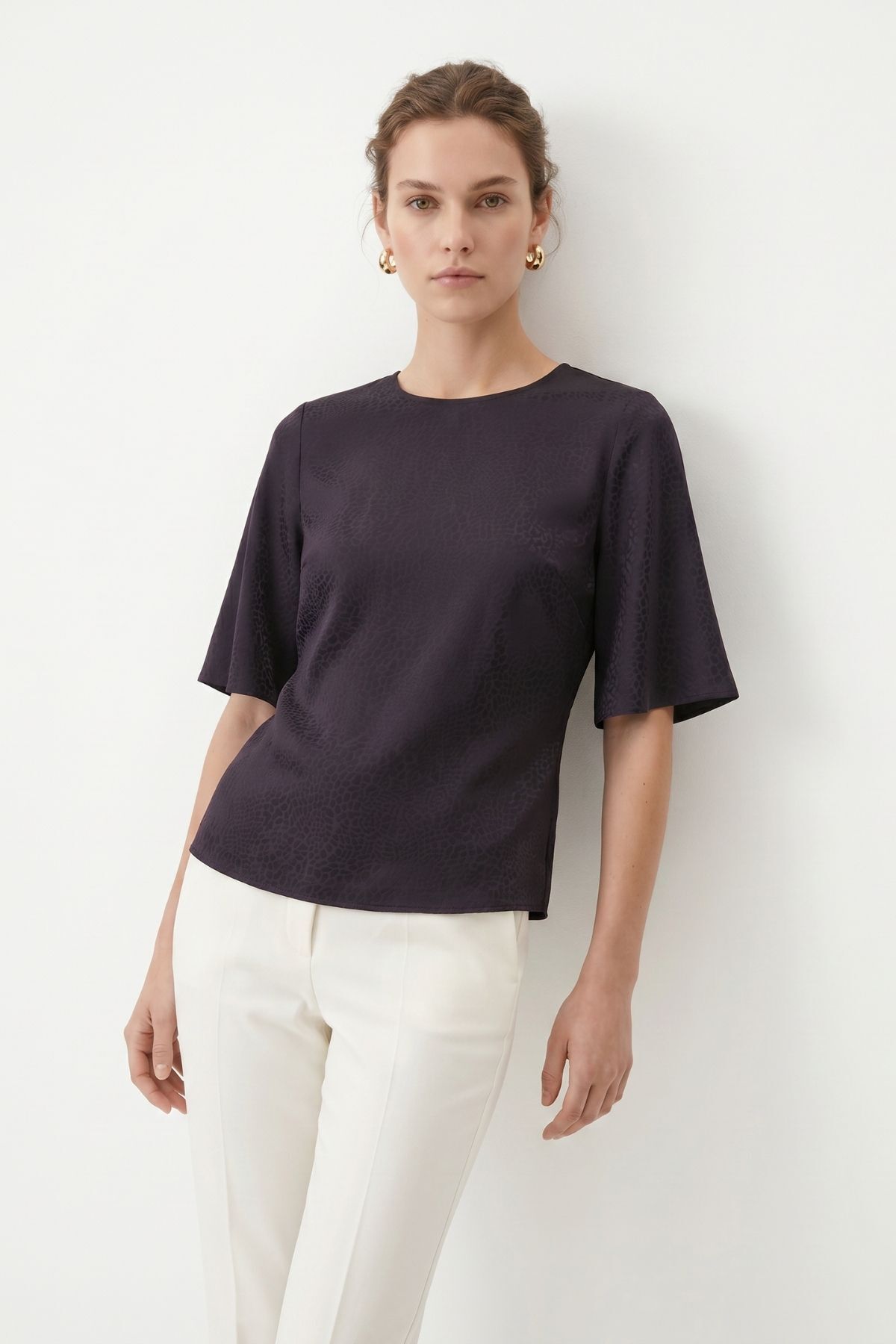 Siyah Volan Kollu Sırt Bağlamalı Bluz 261128 - RAYS