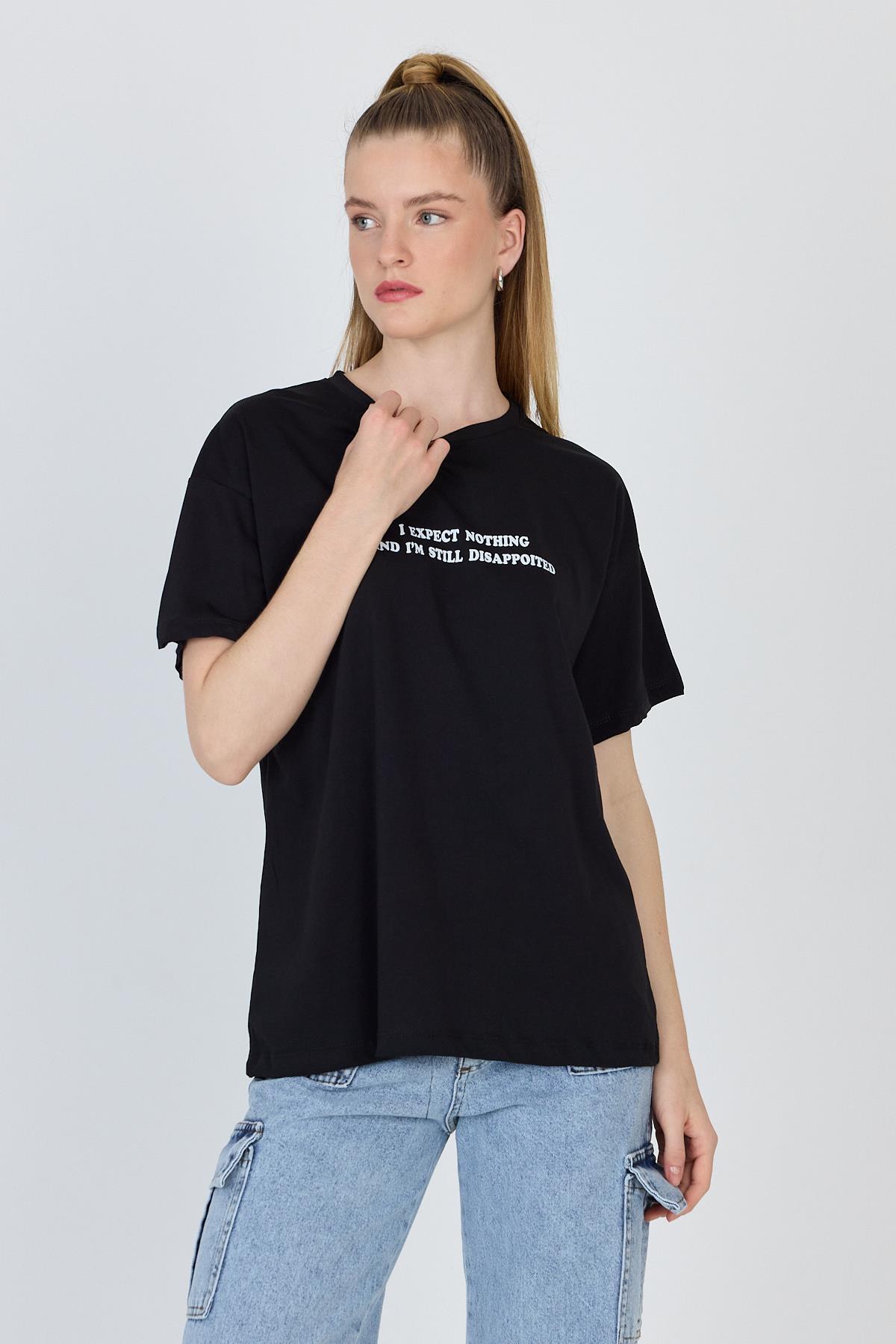 Siyah Yazı Baskılı %100 Pamuk Oversize Tişört 2150-8M - 1