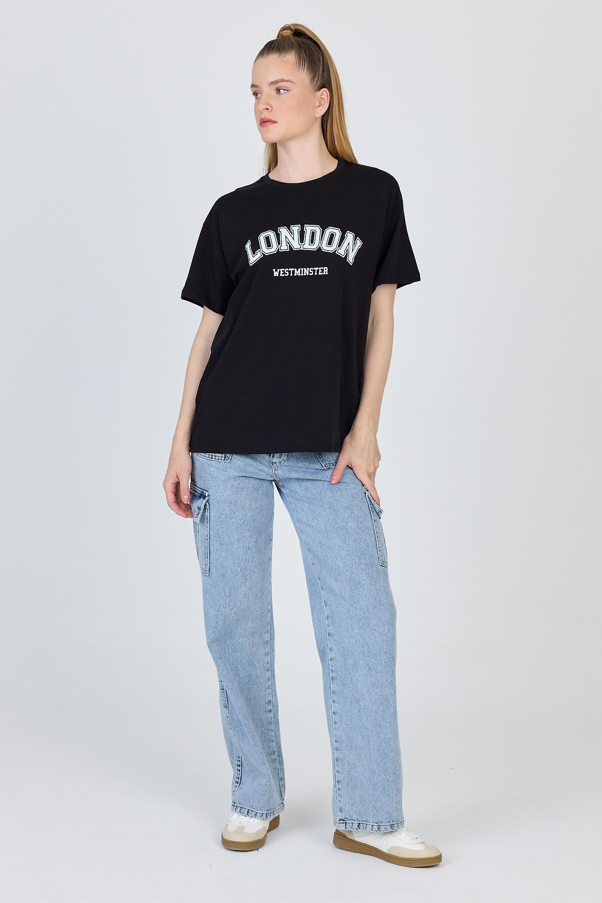 Siyah Yazı Baskılı %100 Pamuk Oversize Tişört 2150-9M - RAYS