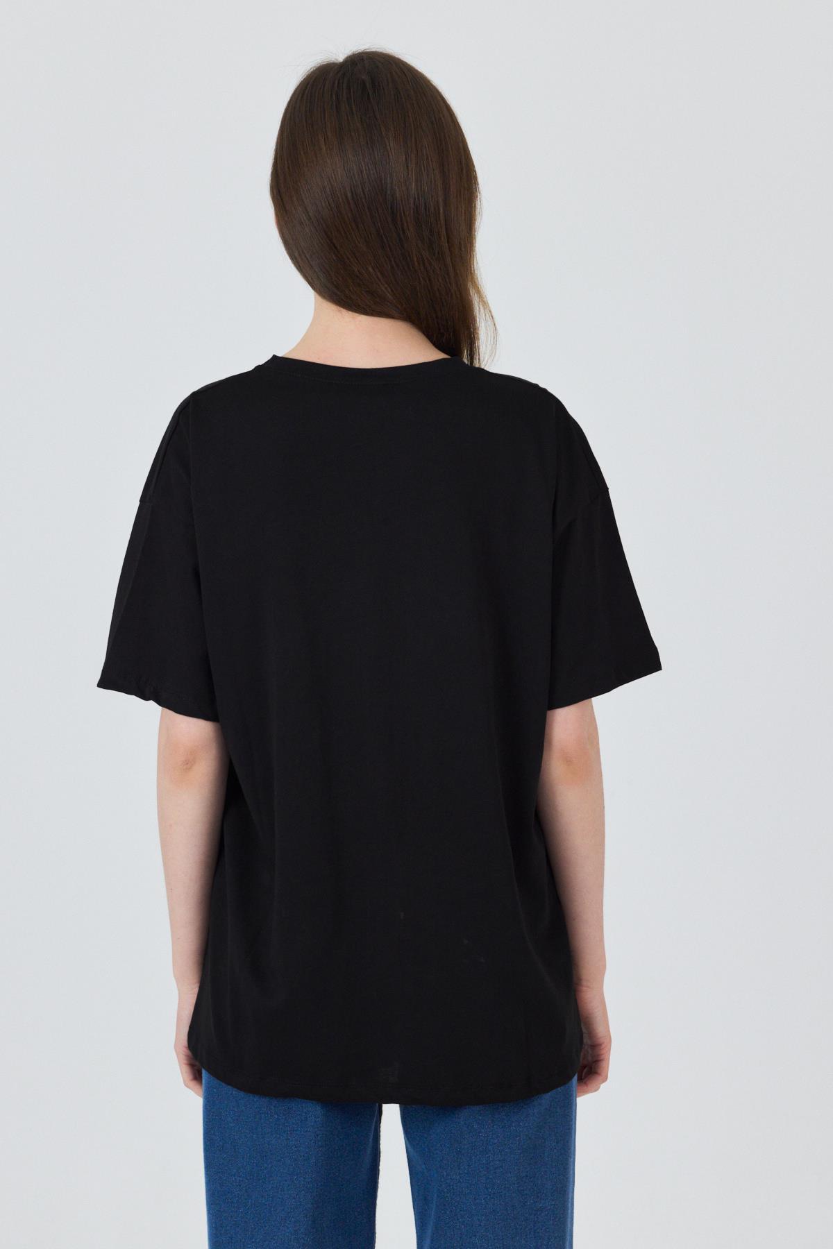 Siyah Yazı Baskılı Oversize Pamuklu Tişört 2150-32M - 5