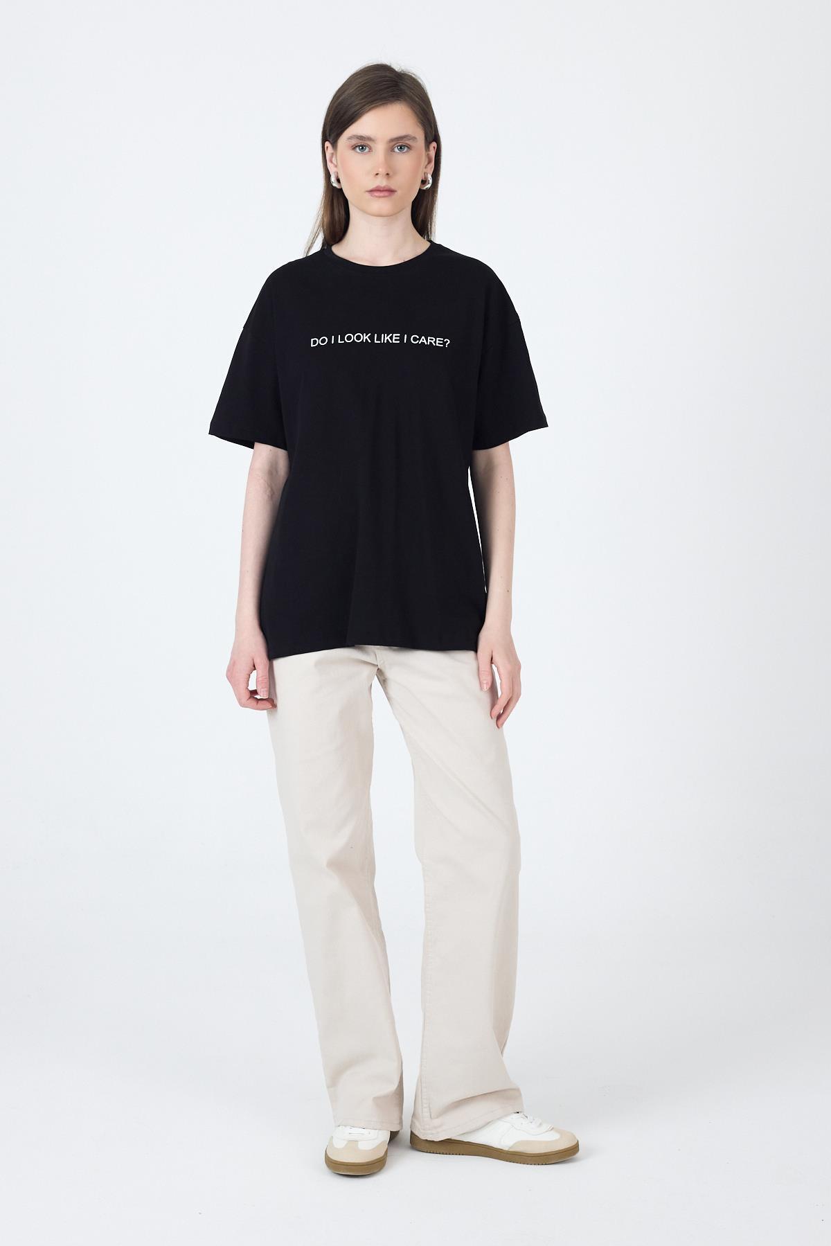 Siyah Yazı Baskılı Oversize Pamuklu Tişört 2150-5M - 2