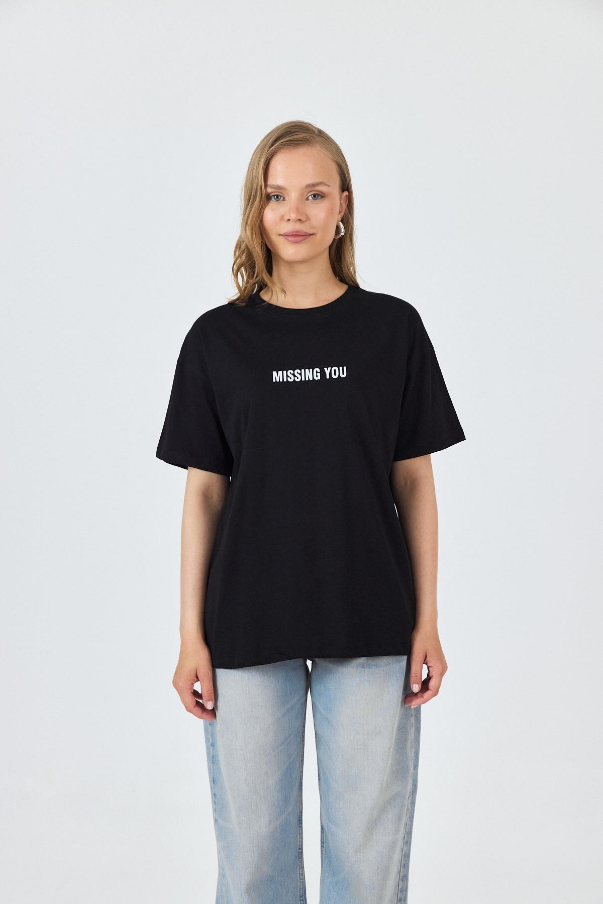 Siyah Yazı Baskılı Pamuklu Oversize Tişört 2150-6M - 2