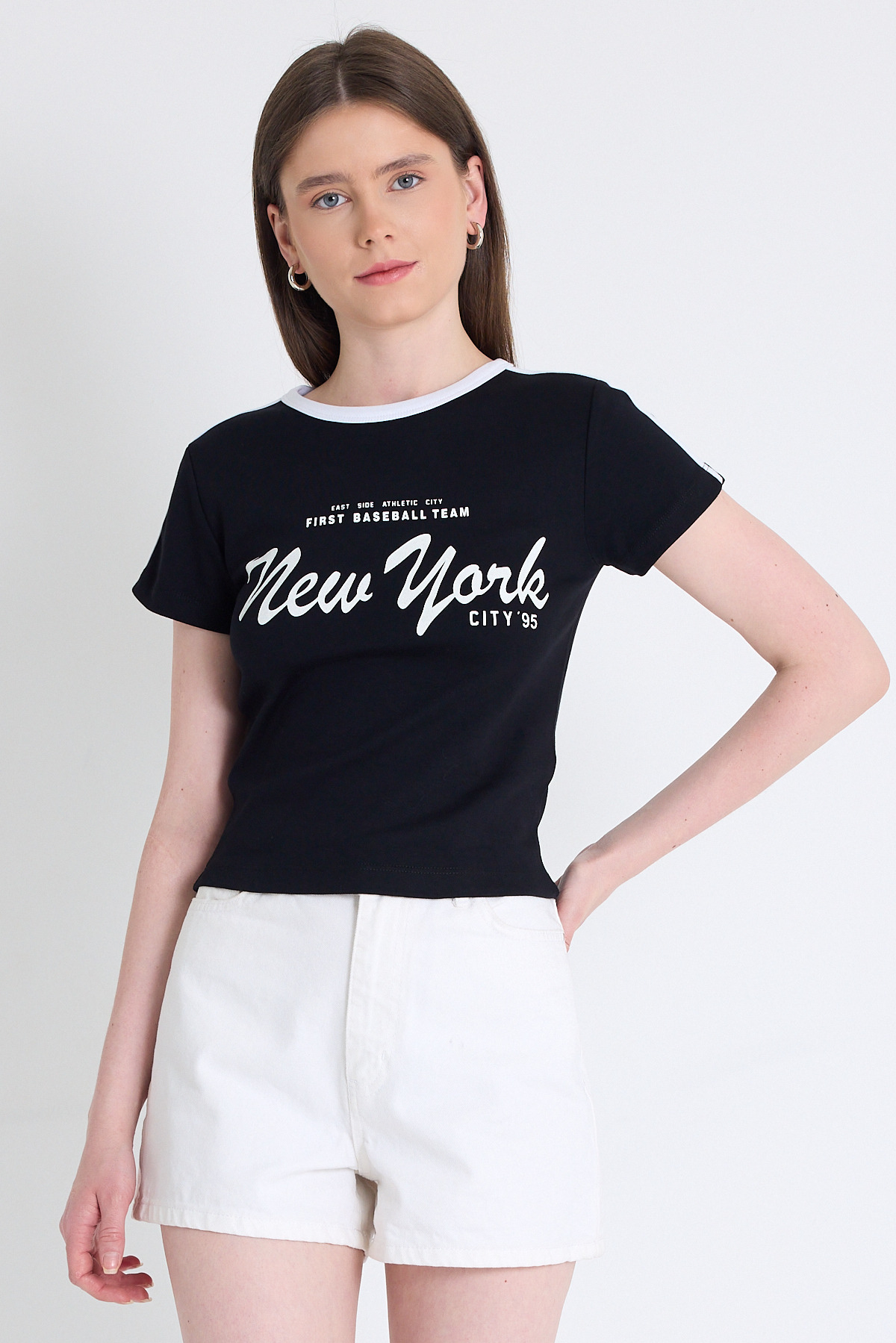 Siyah Yazı Baskılı Slim Fit Crop Tişört 6059 