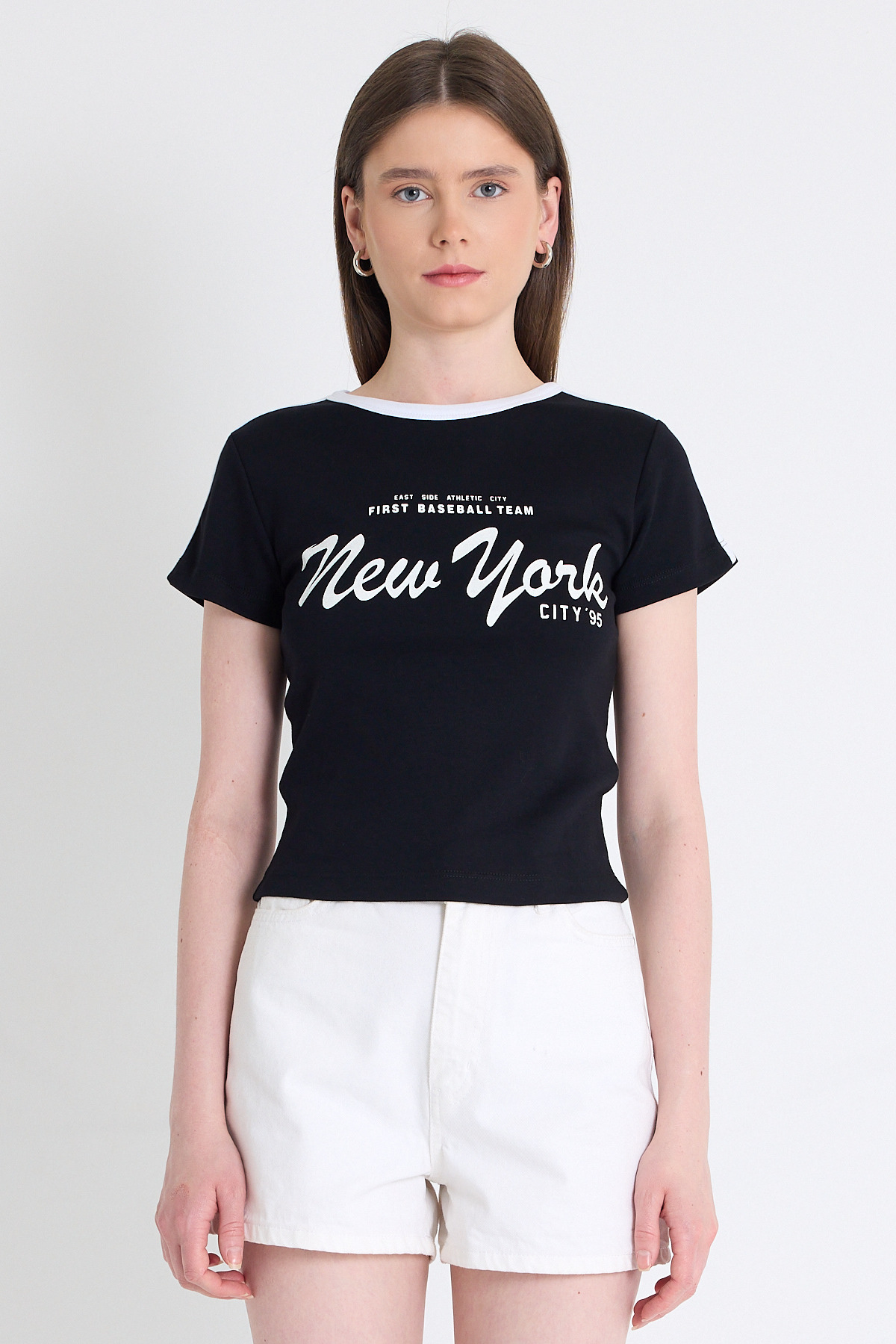 Siyah Yazı Baskılı Slim Fit Crop Tişört 6059 - RAYS