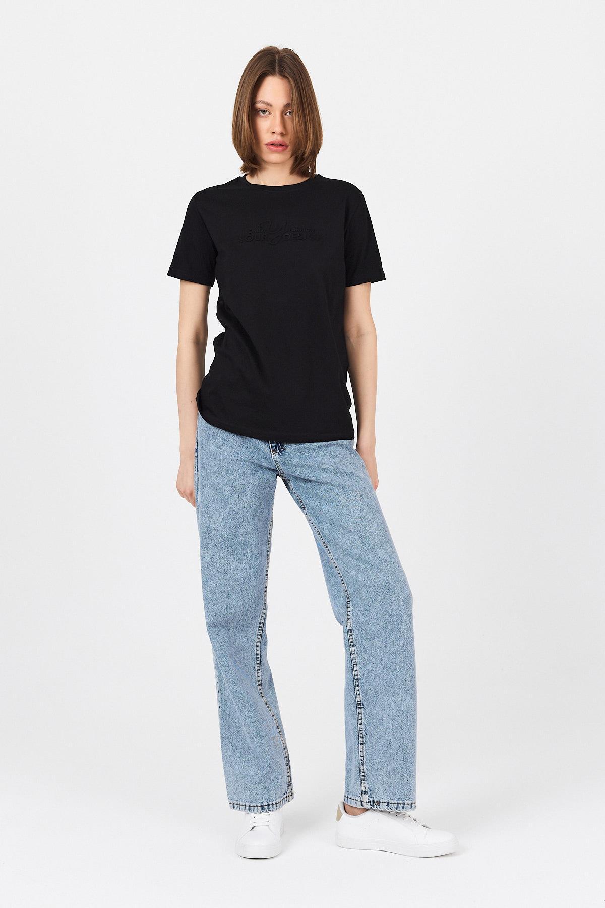 Siyah Yazı Kabartmalı Tişört 25223 - RAYS