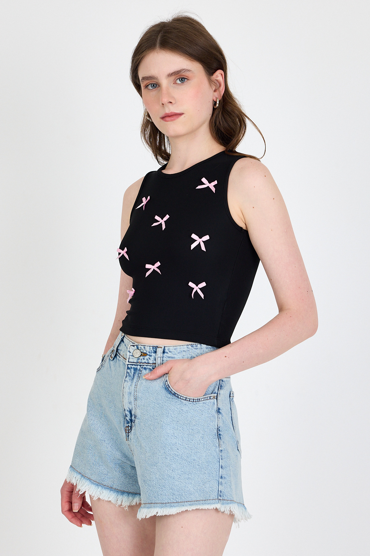 Syah Fiyonk İşlemeli Crop Örme Atlet 0849 