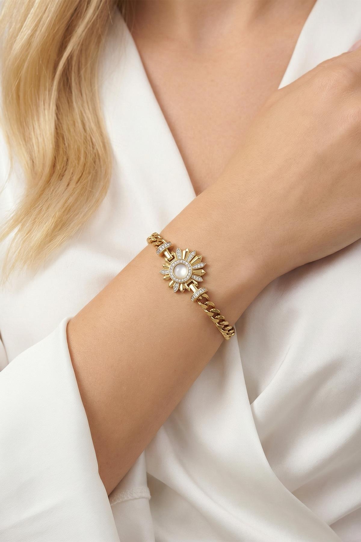 Taşlı Güneş Figürlü Gold Renk Bileklik 0120 - RAYS