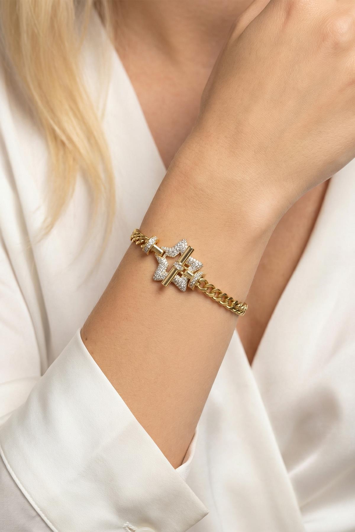 Taşlı Yıldız Figürlü Gold Renk Bileklik 0119 - RAYS