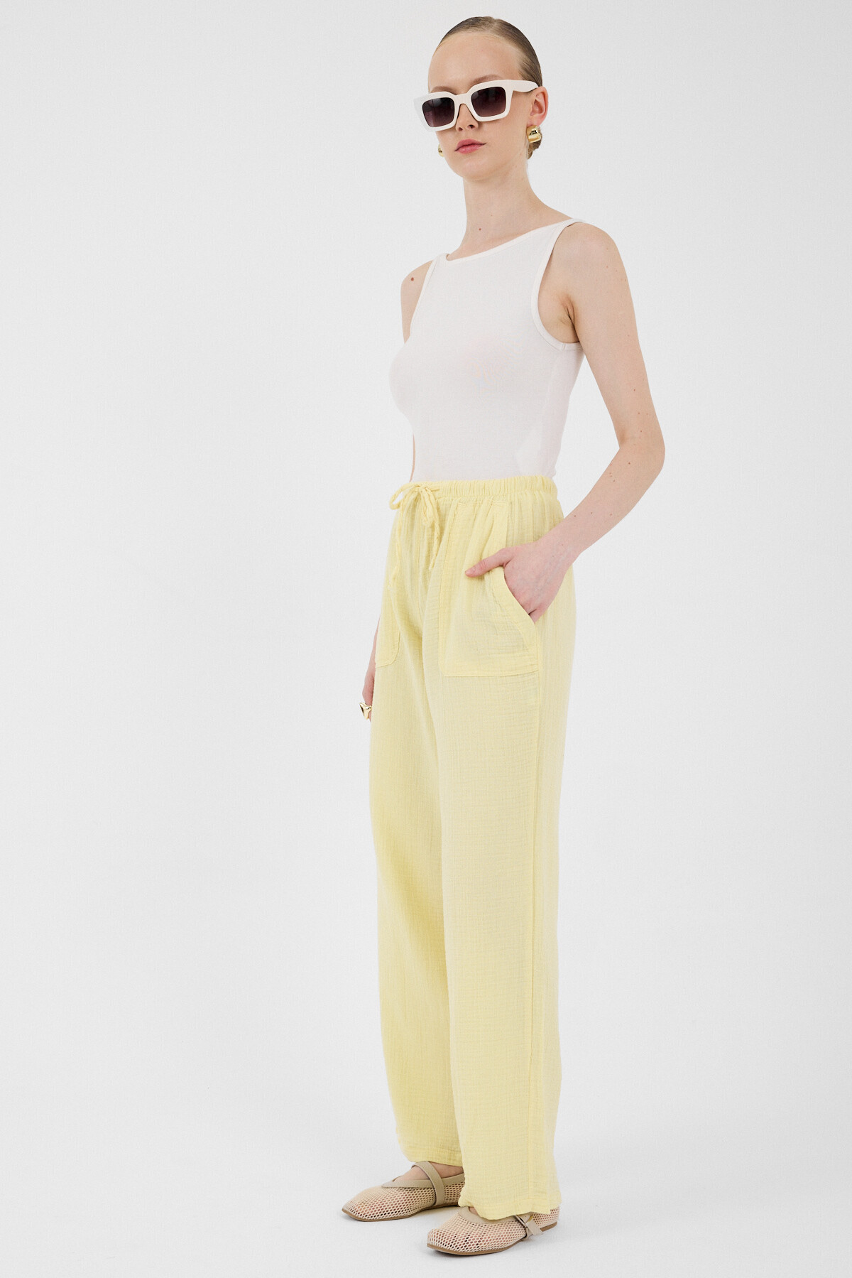 Tereyağ Sarısı Keten Görünümlü %100 Pamuk Cepli Bol Paça Pantolon 8054A - 1