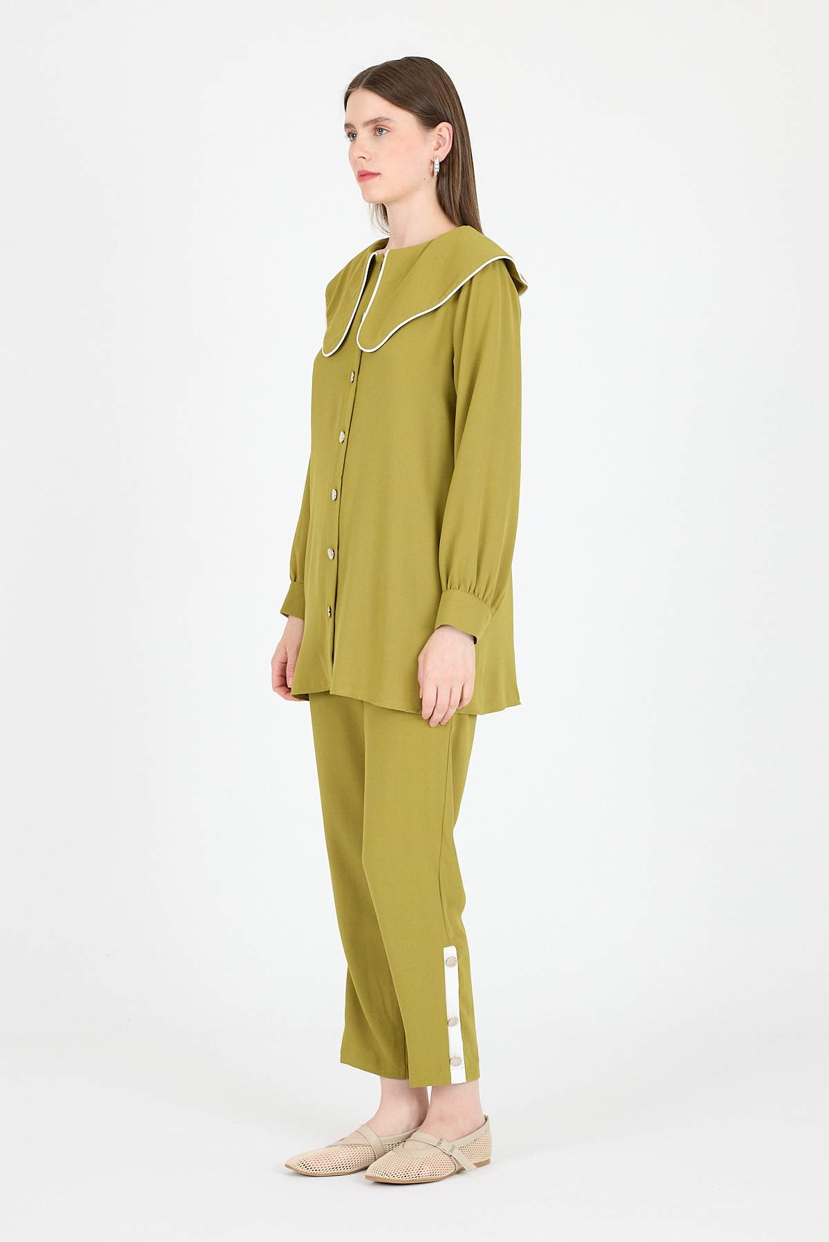 Yağ Yeşili Bebe Yaka Düğmeli Tunik ve Yanı Şerit Detaylı Pantolon Takım 4661A - 4