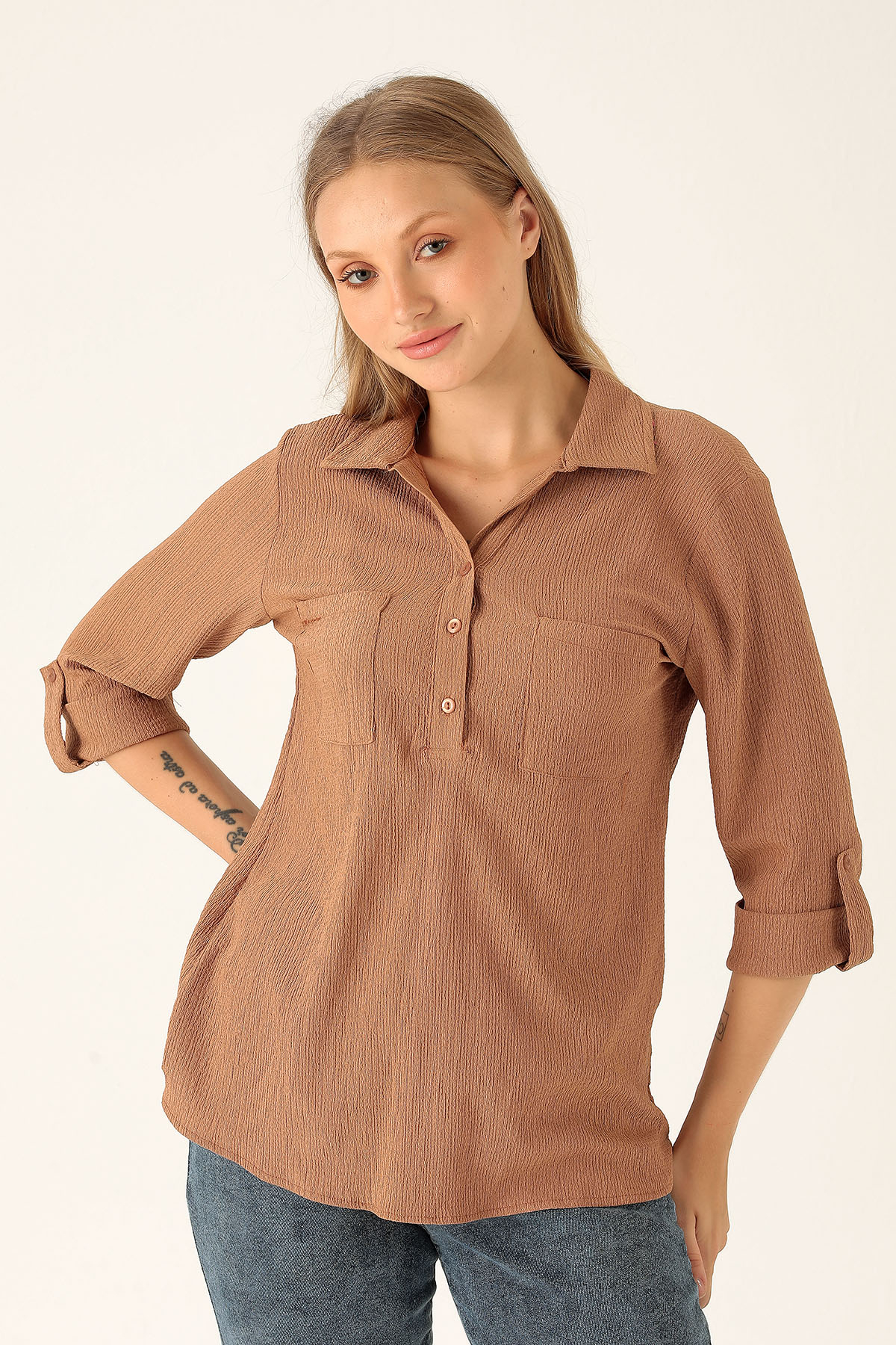 Yaka Düğmeli Bluz - 6597A Taba - 1