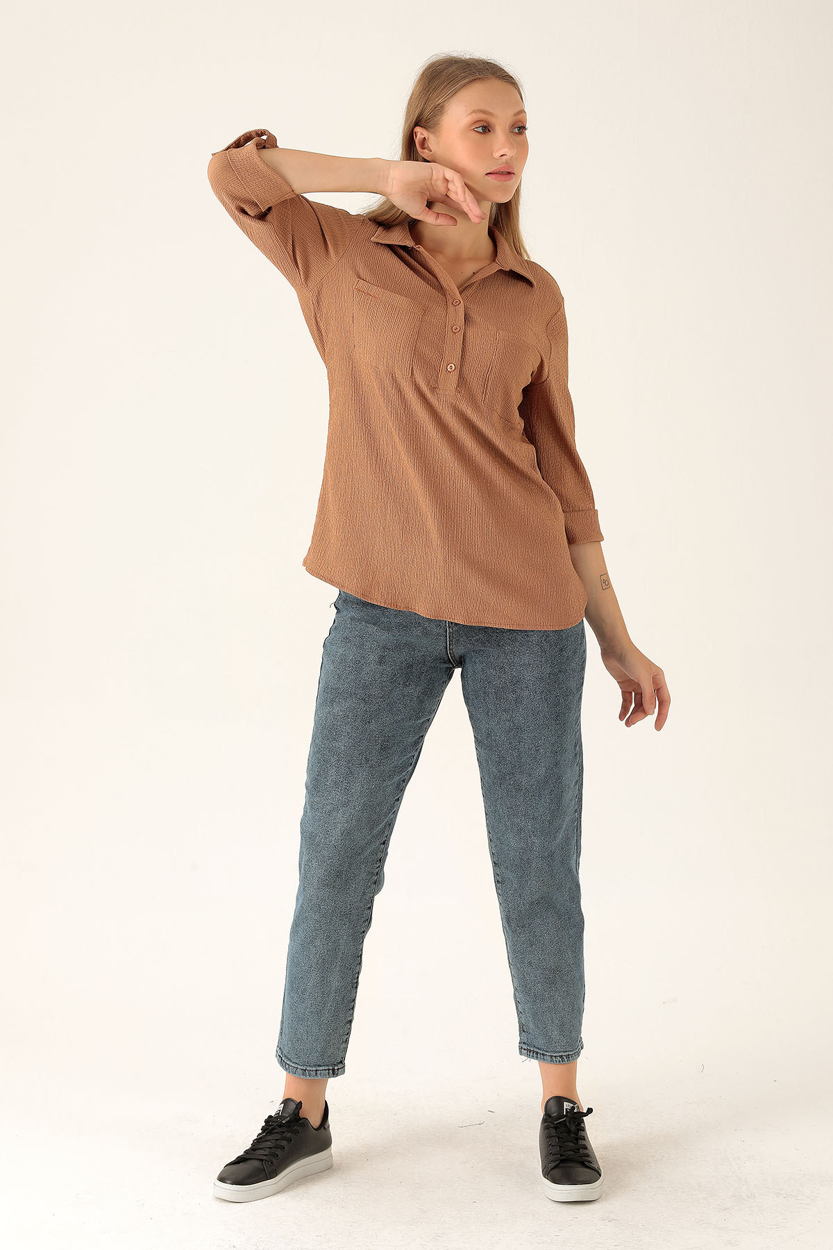 Yaka Düğmeli Bluz - 6597A Taba - 5