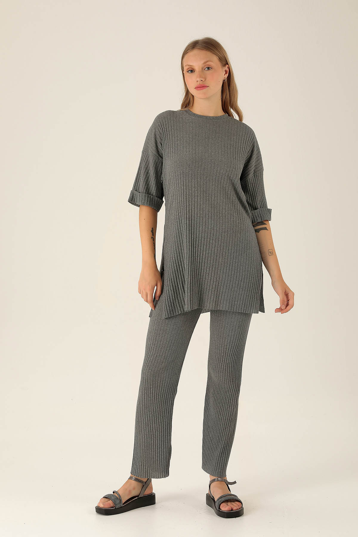 Yan Yırtmac Tişört-Bayan Pantolon Takım - 538 Koyu Gri - 3