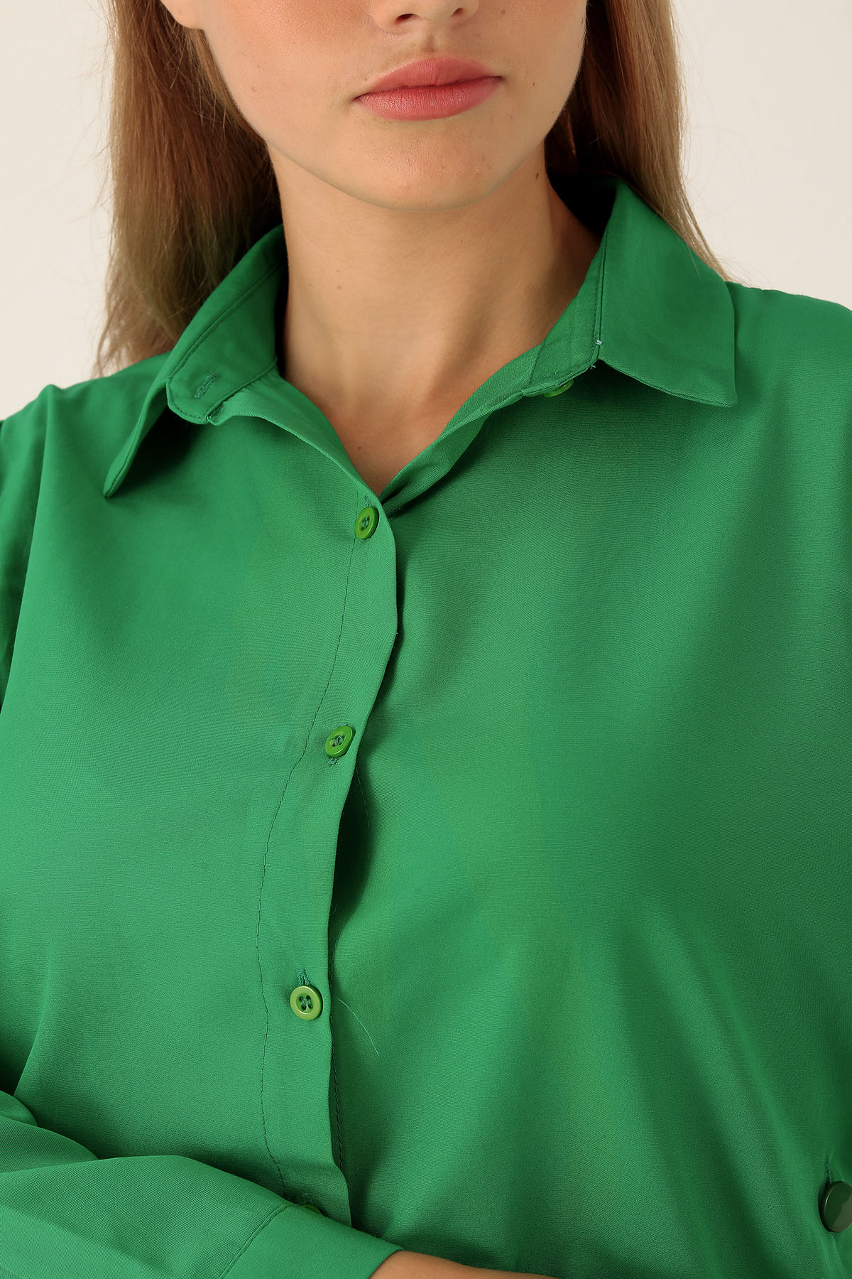 Yandan Çıtçıtlı Düğmeli Bayan Gömlek - 6508A Benetton Yeşili - 6
