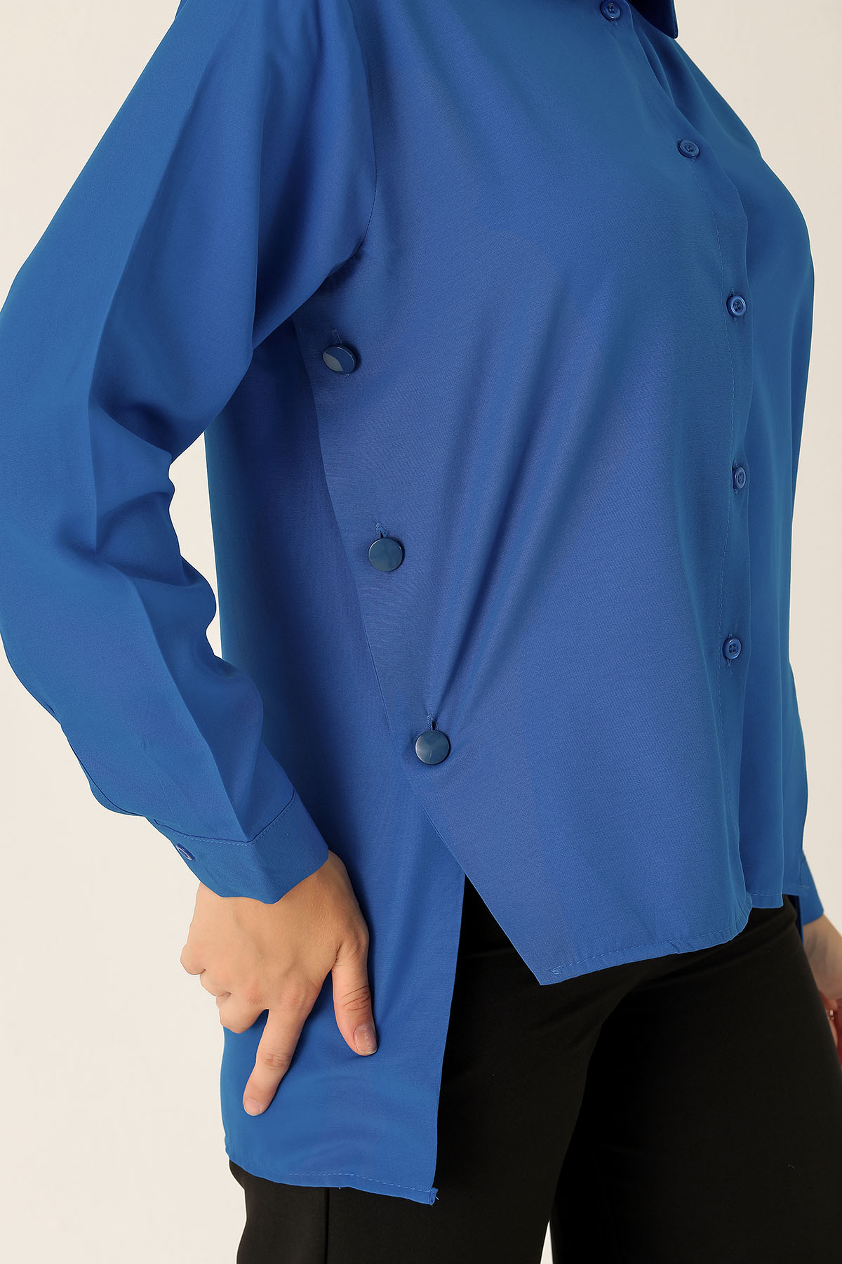 Yandan Çıtçıtlı Düğmeli Bayan Gömlek - 6508A Saks - 6