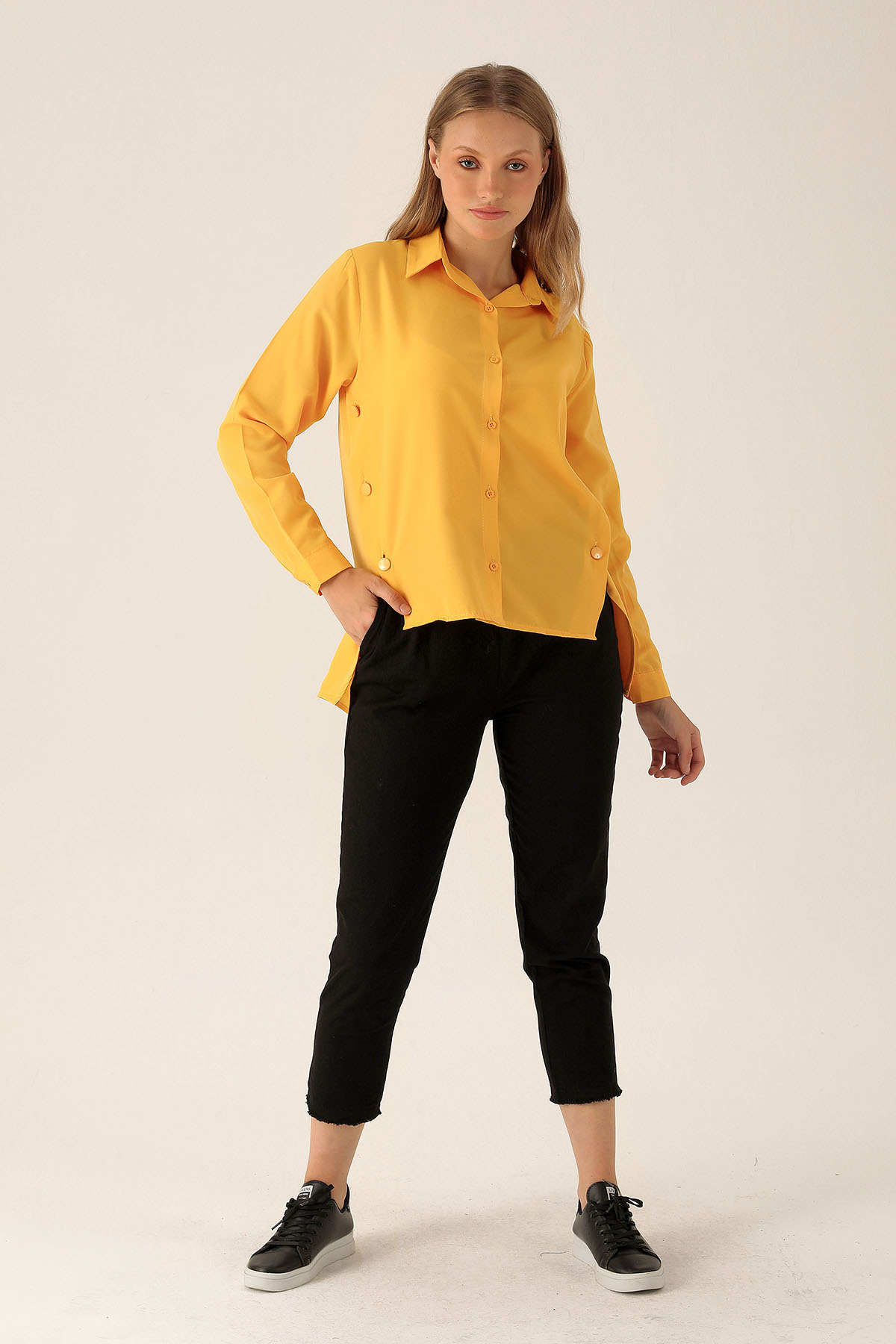 Yandan Çıtçıtlı Düğmeli Bayan Gömlek - 6508A Sarı - 4