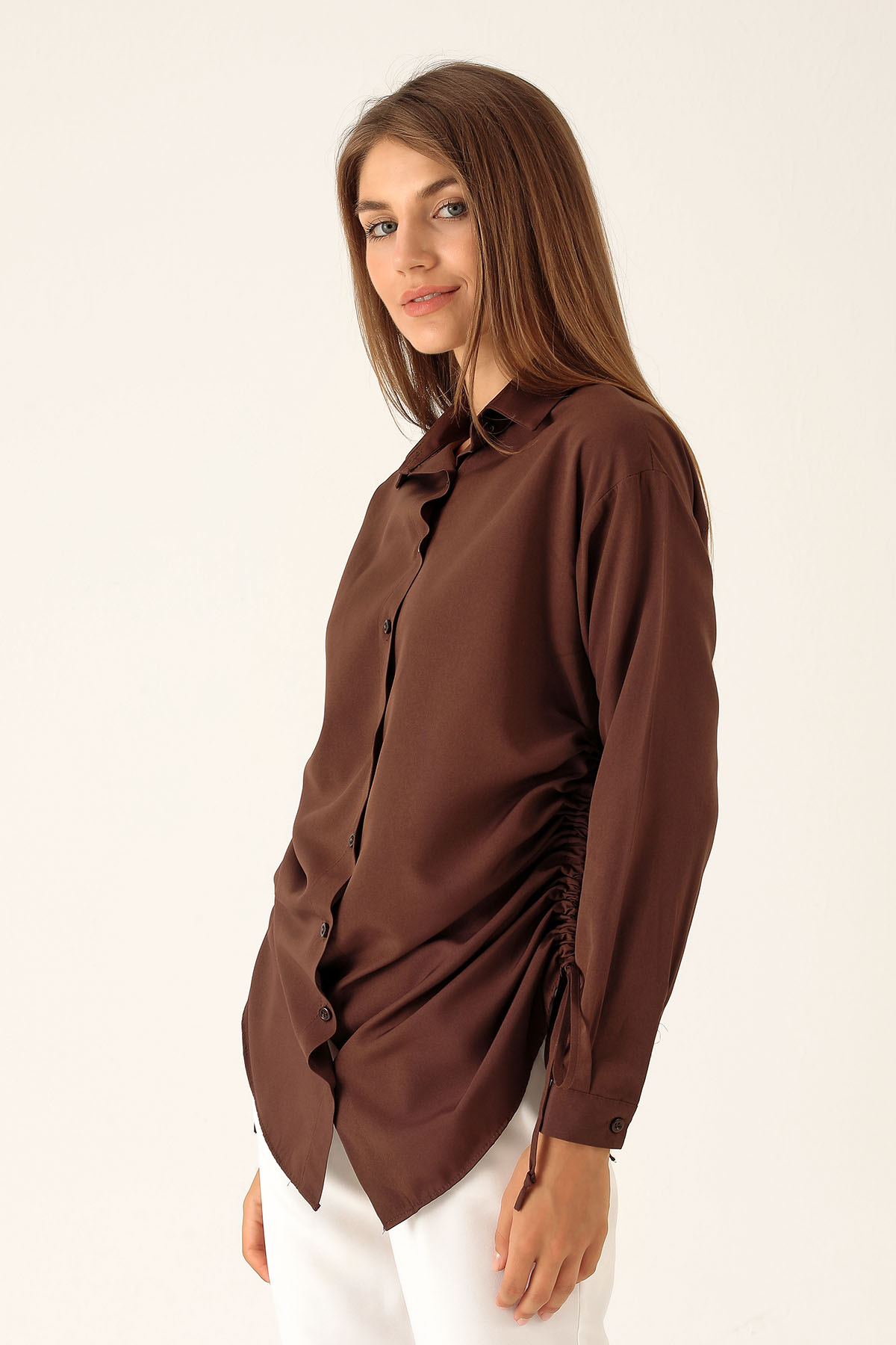Yanları Büzgülü Bayan Gömlek - 6428A Kahve 