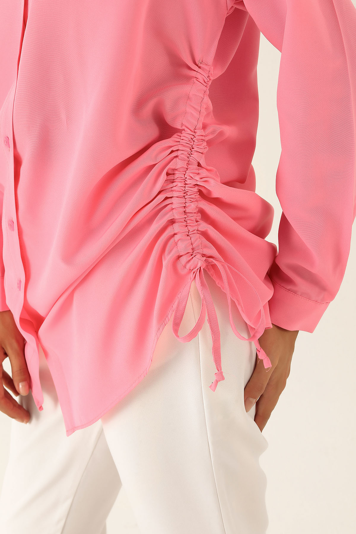 Yanları Büzgülü Bayan Gömlek - 6428A Şeker Pembe - 6