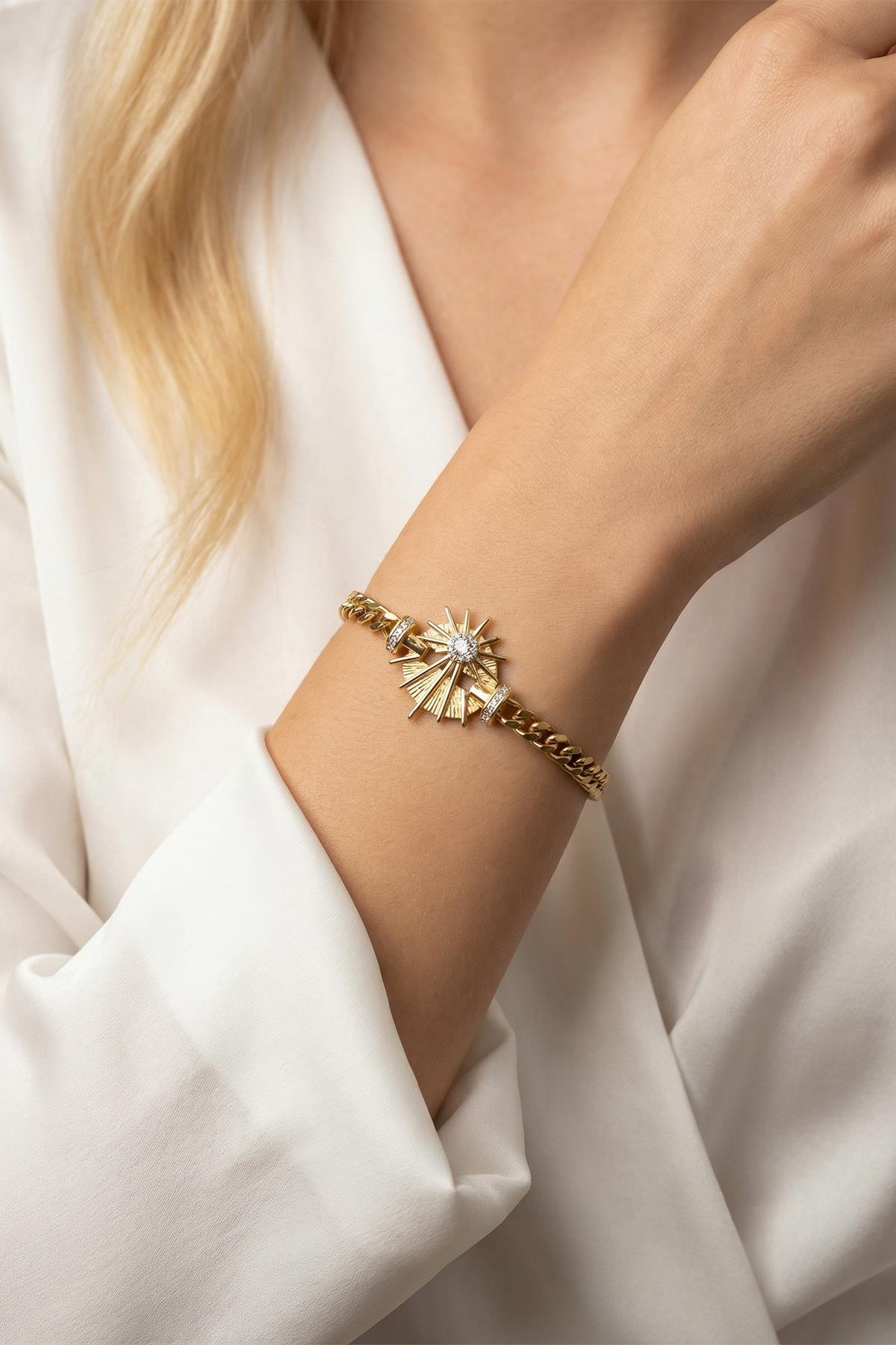 Yarı Güneş Figürlü Gold Renk Bileklik 0124 - RAYS