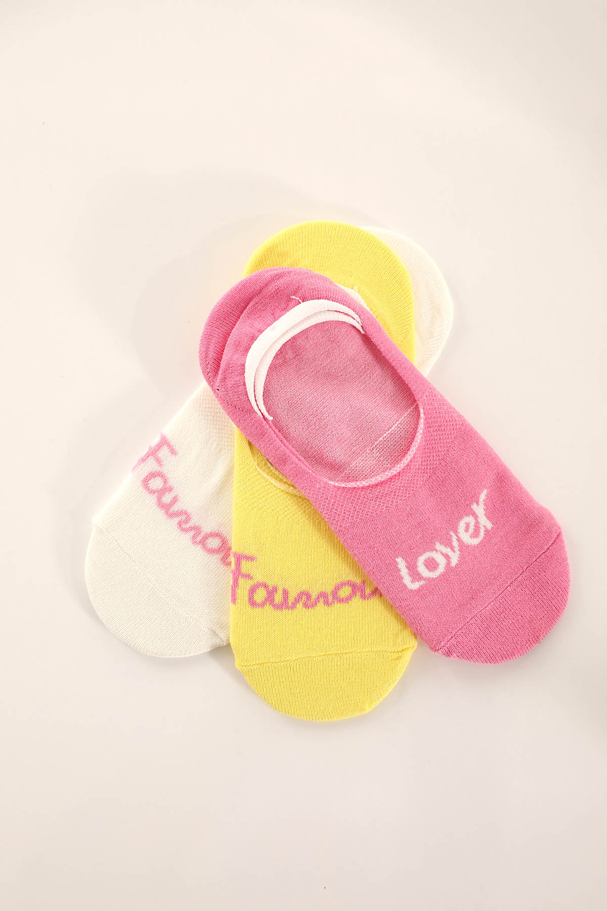 Yazı Desen 3'lü Babet Bayan Çorap - 1043 Renkli - 2