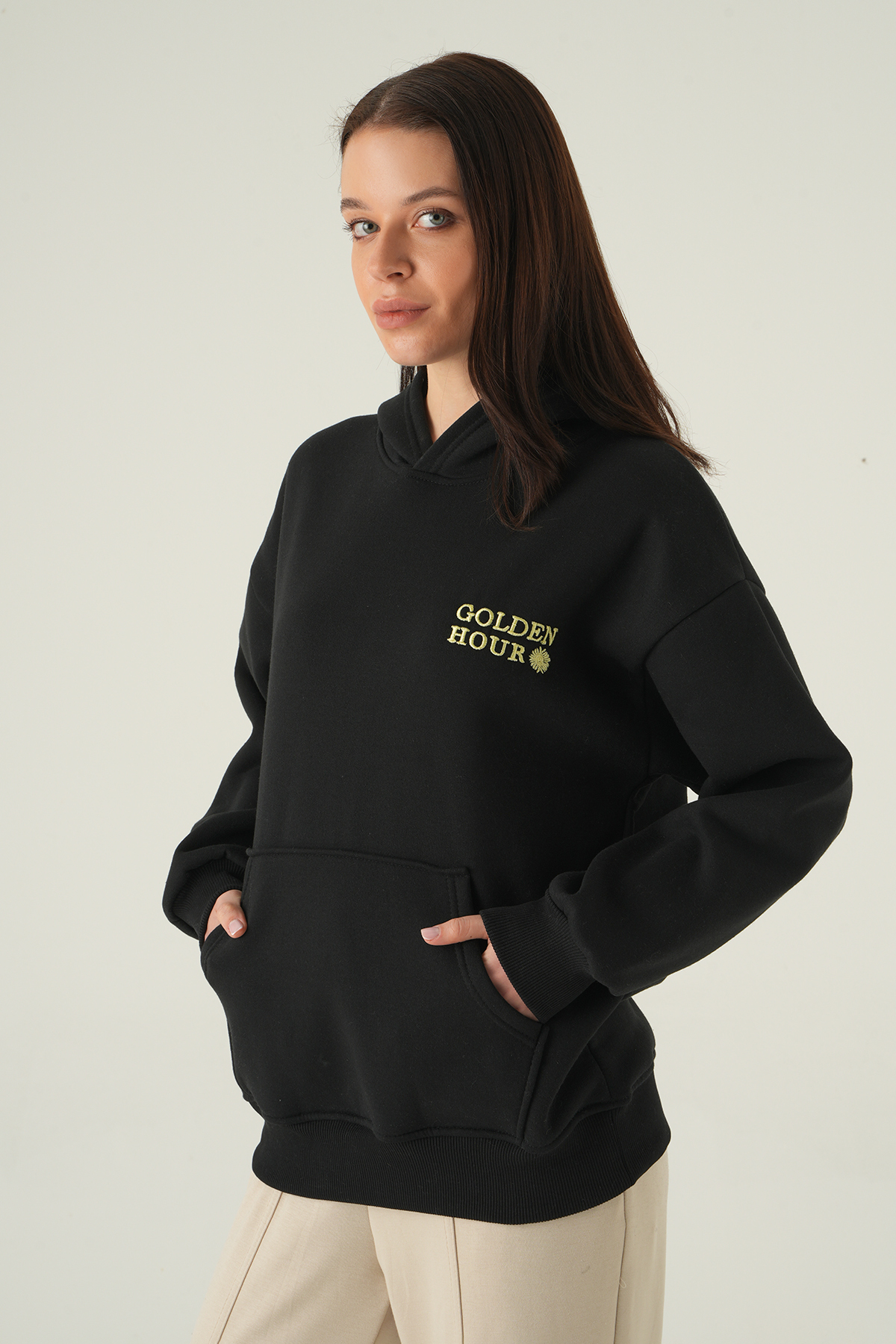 Yazı Nakışlı Kapüşonlu Sweat Siyah 0308 - 6