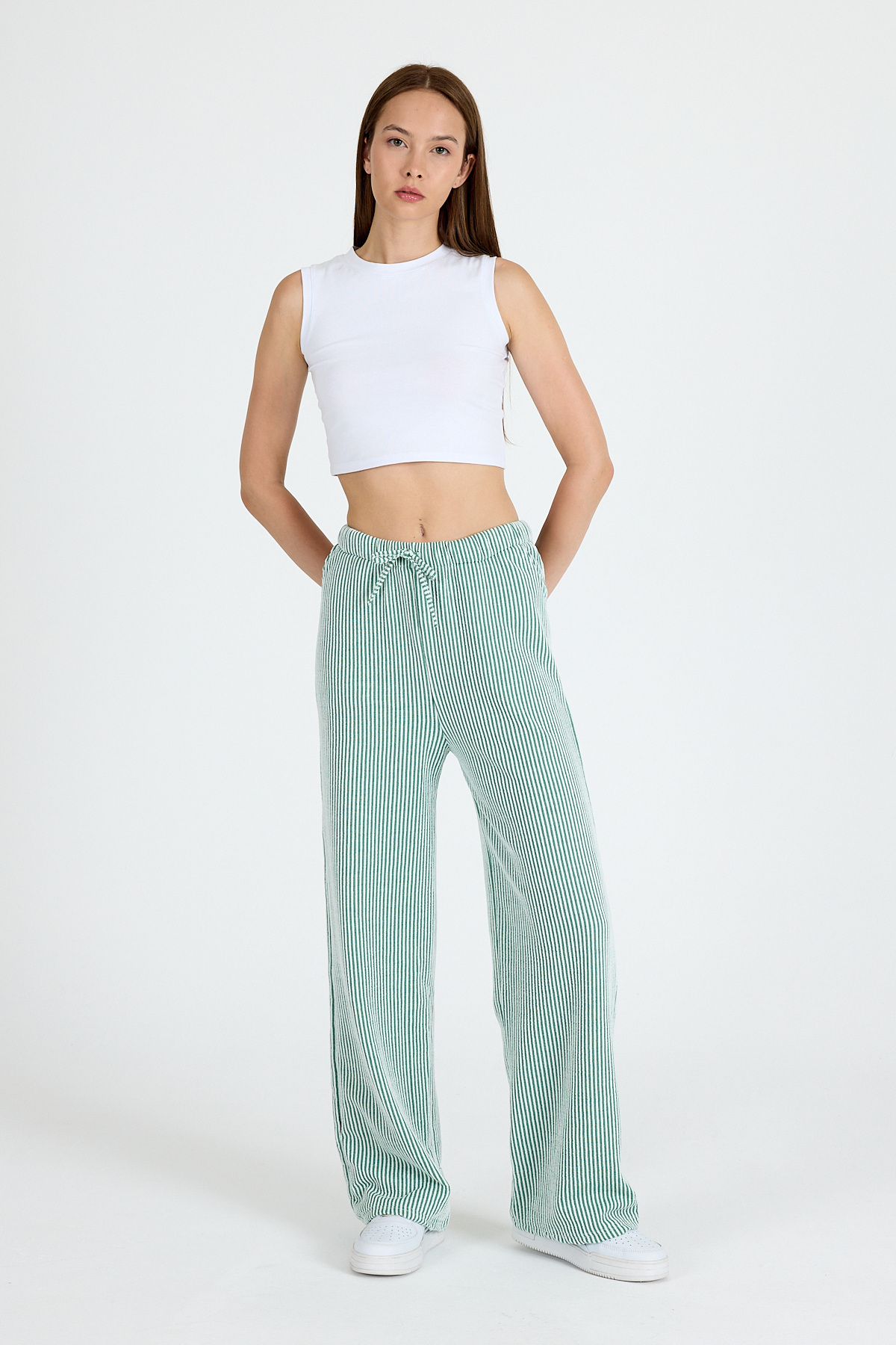 Yeşil Beli Lastikli Çizgili Geniş Paça Dokuma Pantolon 4098 - 1
