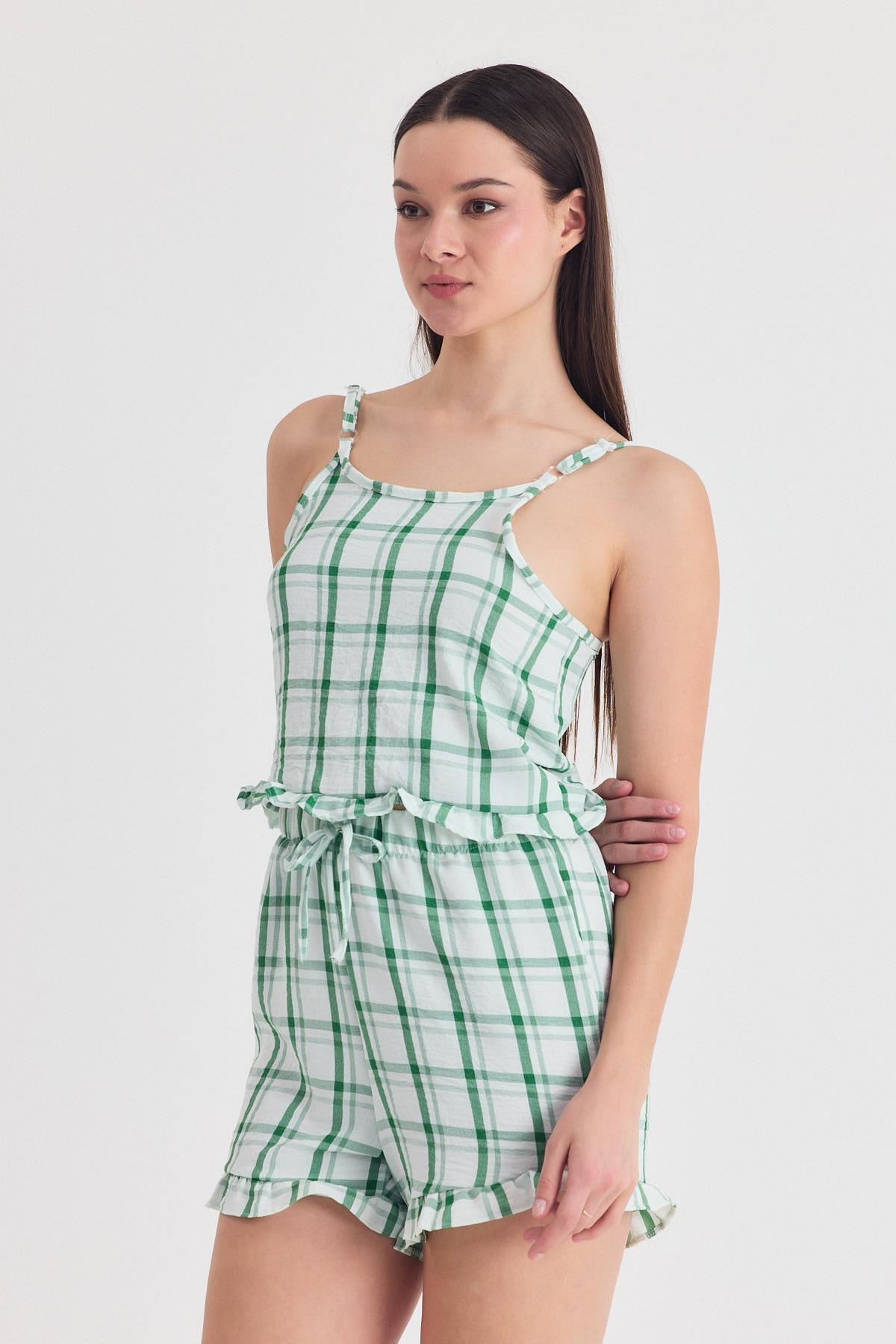 Yeşili Ekose Desenli Fırfır Detaylı Şortlu Takım 4452 - 8