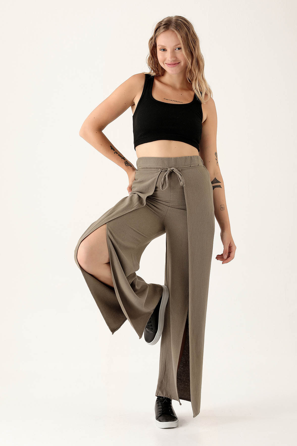 Yırtmaç Detay Bol Bayan Pantolon - 4044 Olive Yeşili - 1